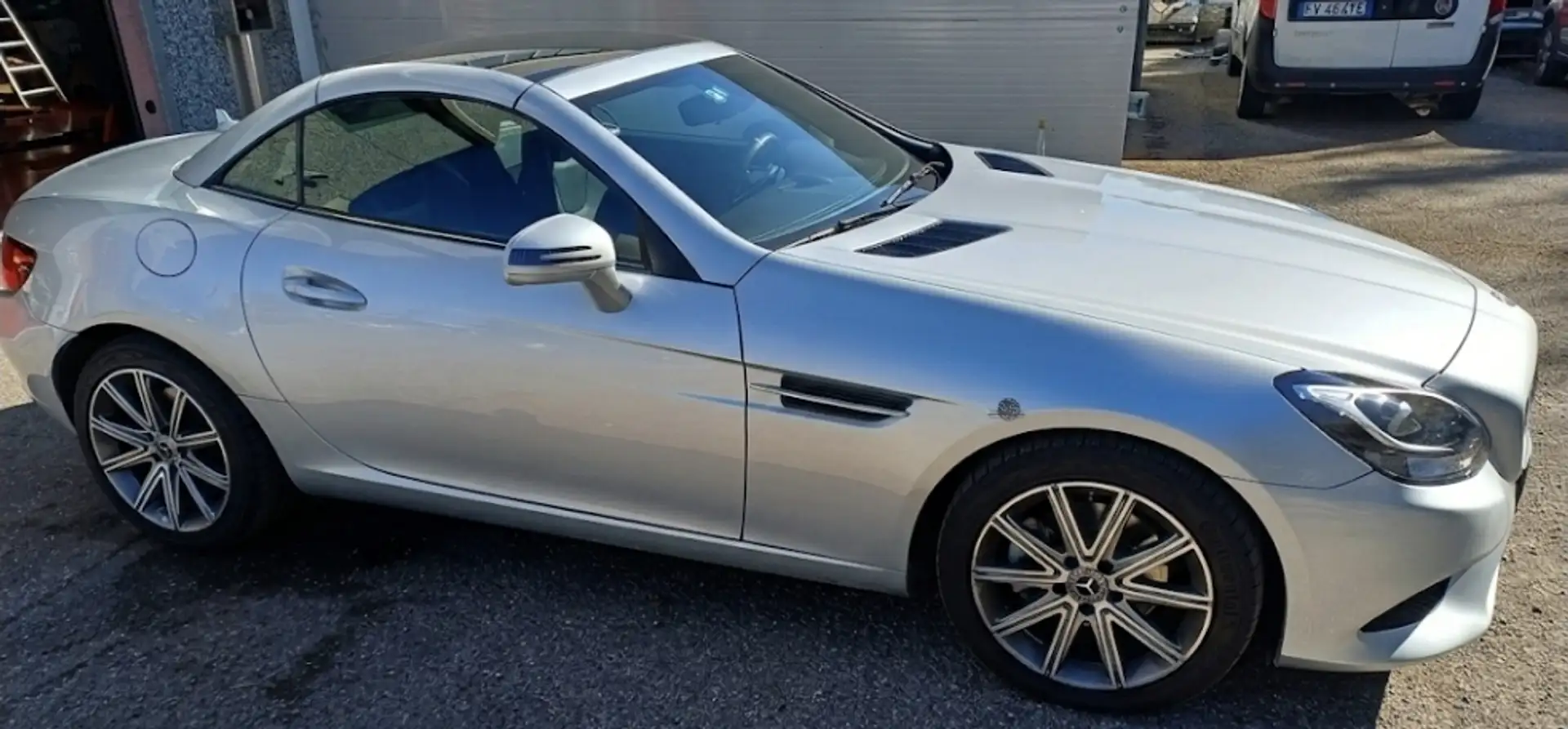 Mercedes-Benz SLC 180 SLC - R172 2016 Premium auto Silber - 1