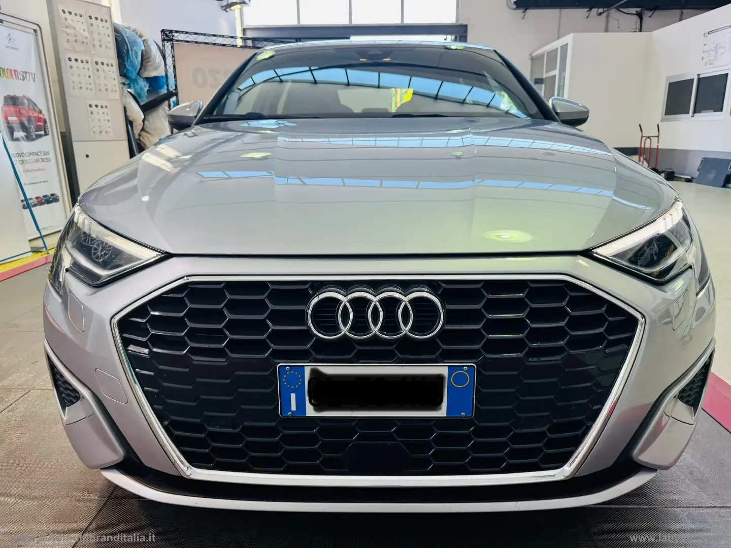 Audi A3 SPB 35 TFSI S tronic HYBRID Business Grau - 2