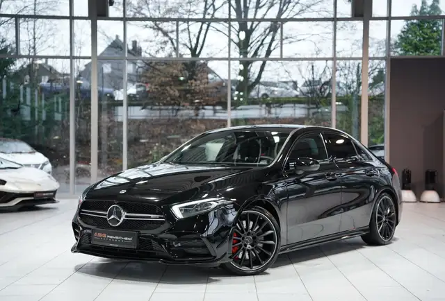 Mercedes-Benz A 35 AMG 4M Limousine *1.Hand *MwSt. *19 Zoll