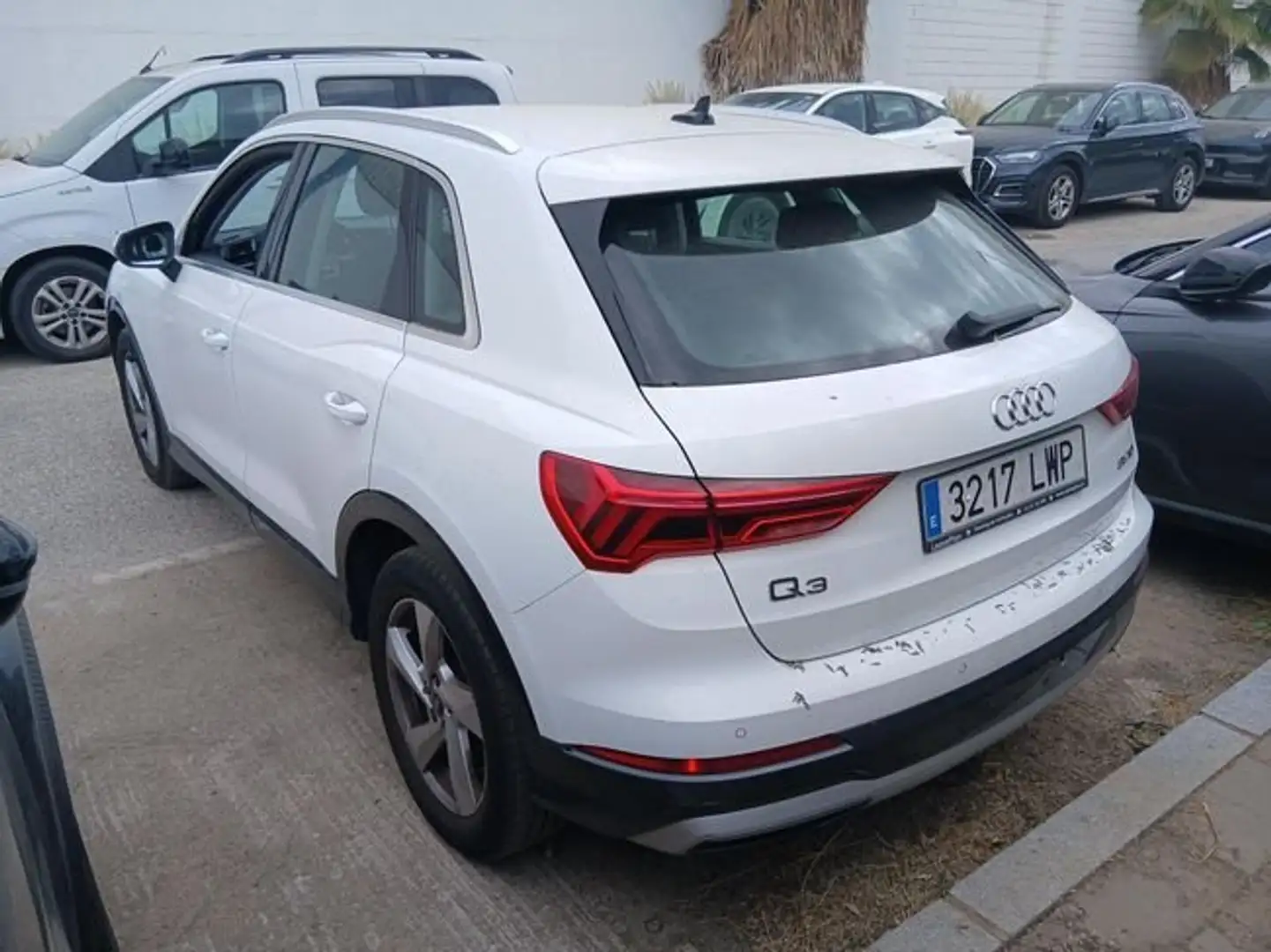 Audi Q3 Sportback 35 TDI Advanced Blanco - 2