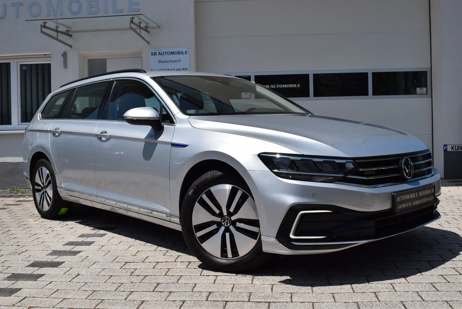 Volkswagen Passat Variant 1.4TSI GTE/ACC/Kamera/DSG/ Silber - 1