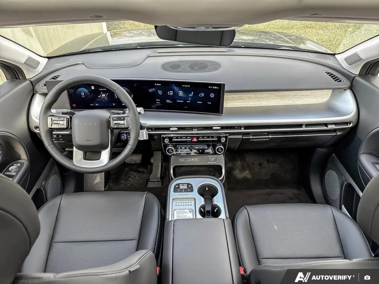 Hyundai IONIQ 9 снимка Hyundai IONIQ 9
