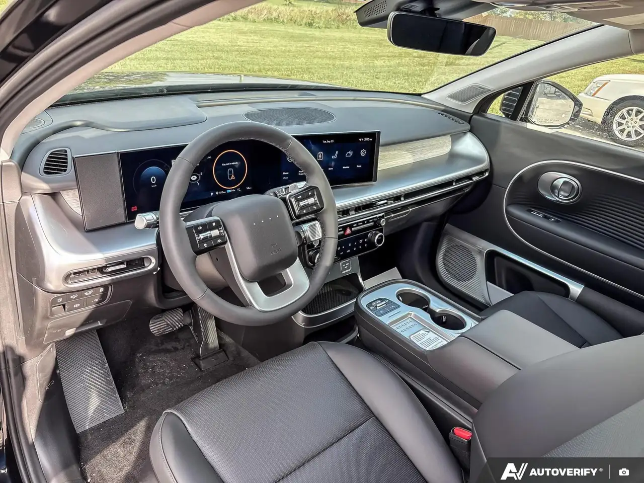 Hyundai IONIQ 9 снимка Hyundai IONIQ 9