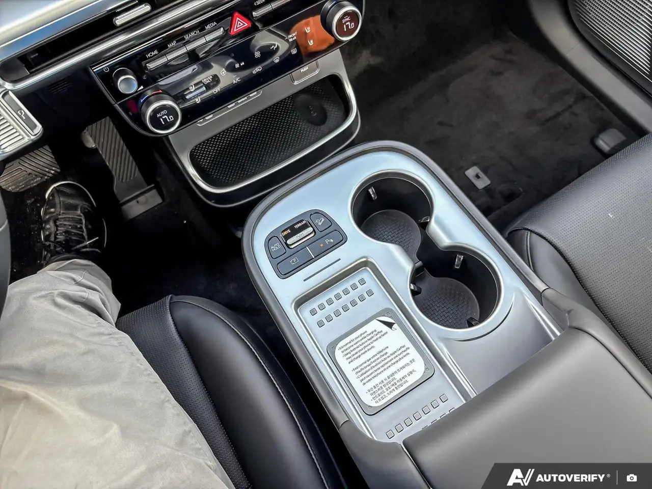 Hyundai IONIQ 9 снимка Hyundai IONIQ 9
