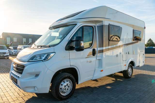 Carado T 135 *Markise*Radträger*Kamera*Radio*Truma C*