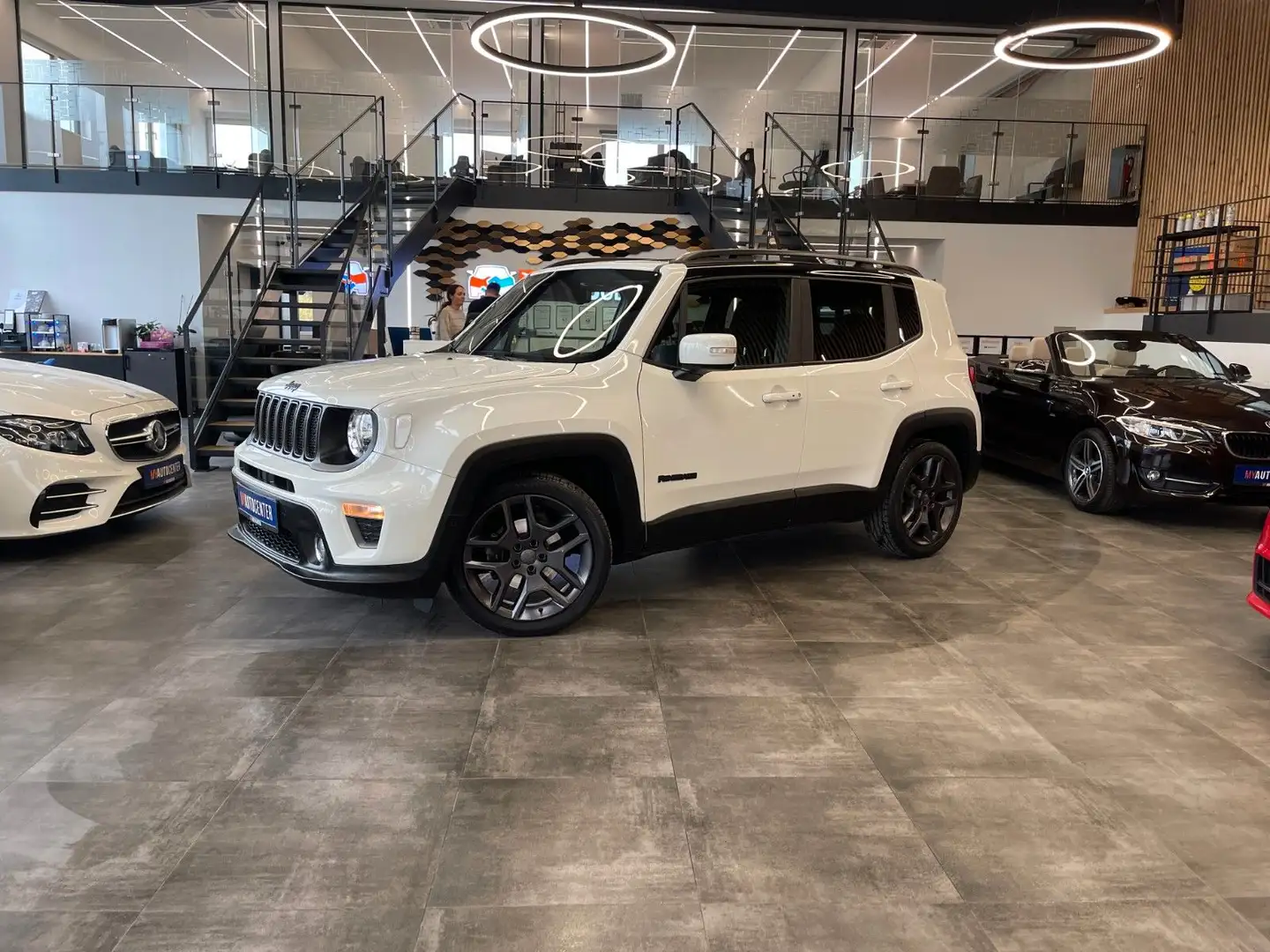 Jeep Renegade S FWD *AHK*Kamera*Klima*Navi*Panorama* Weiß - 1