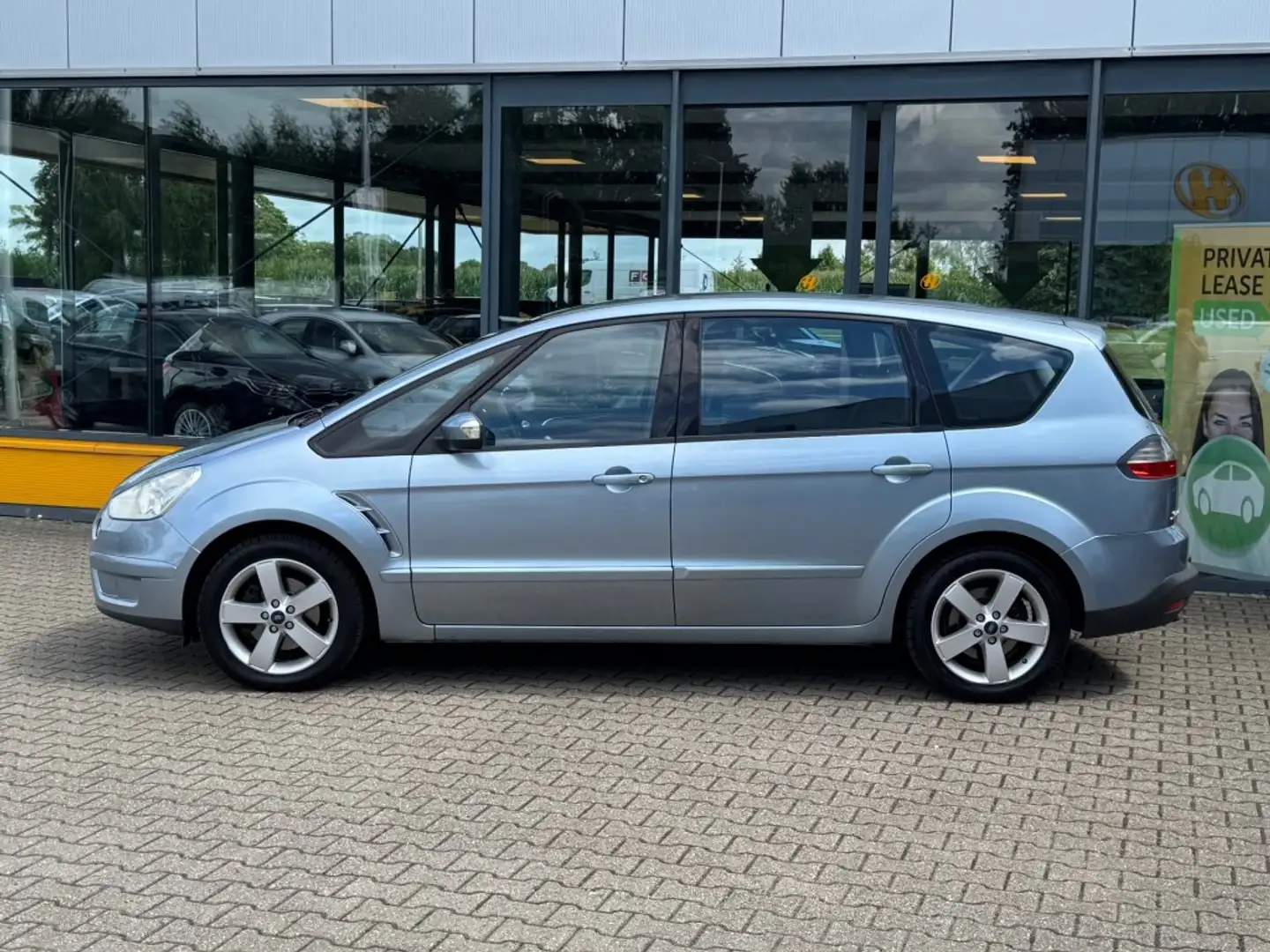 Ford S-Max 2.0-16V - airco - trekhaak - climate control Grijs - 2