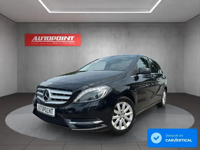 Mercedes-Benz B 220 Sitzhzg+Leder+Navi+Kamera+BI Xenon