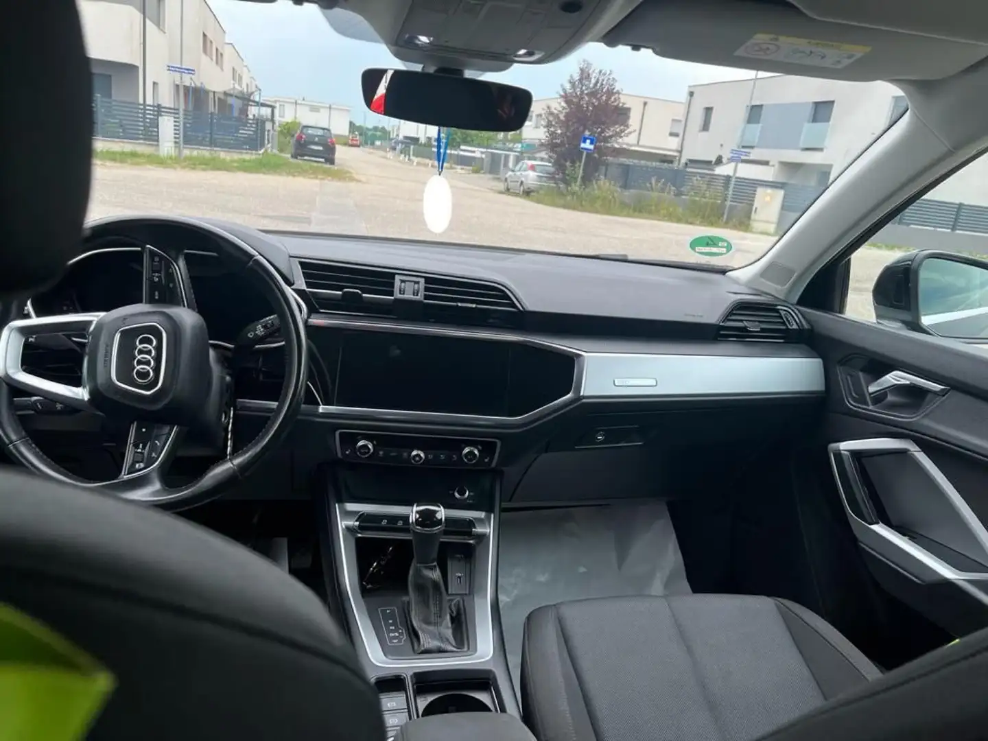 Audi Q3 35 TDI S-tronic - 1