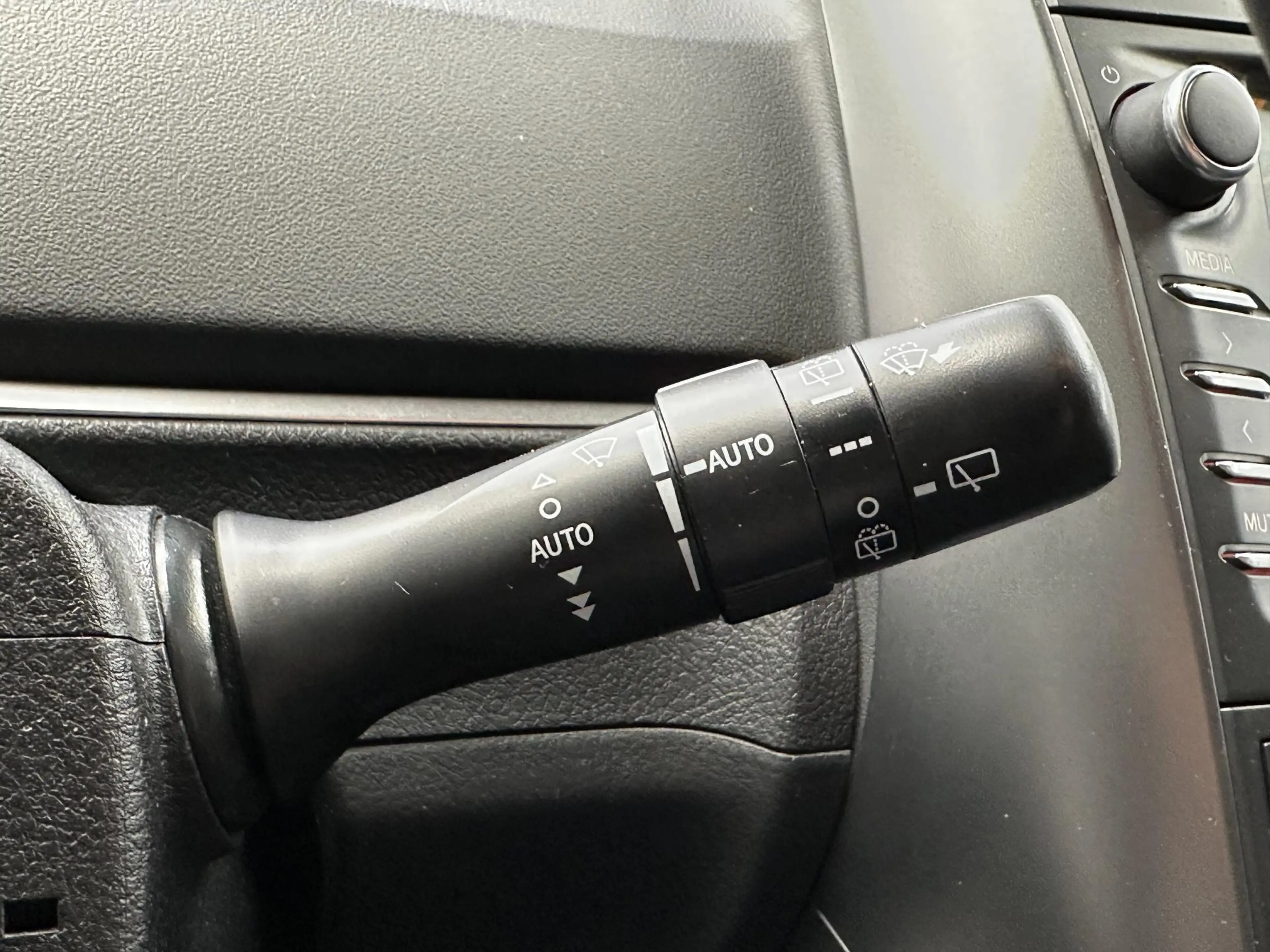 Toyota Verso 1.6 VVT-i Dynamic — photo 7