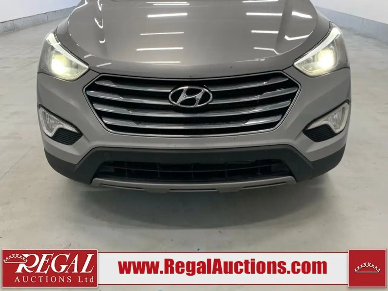 Hyundai SANTA FE photo Hyundai SANTA FE