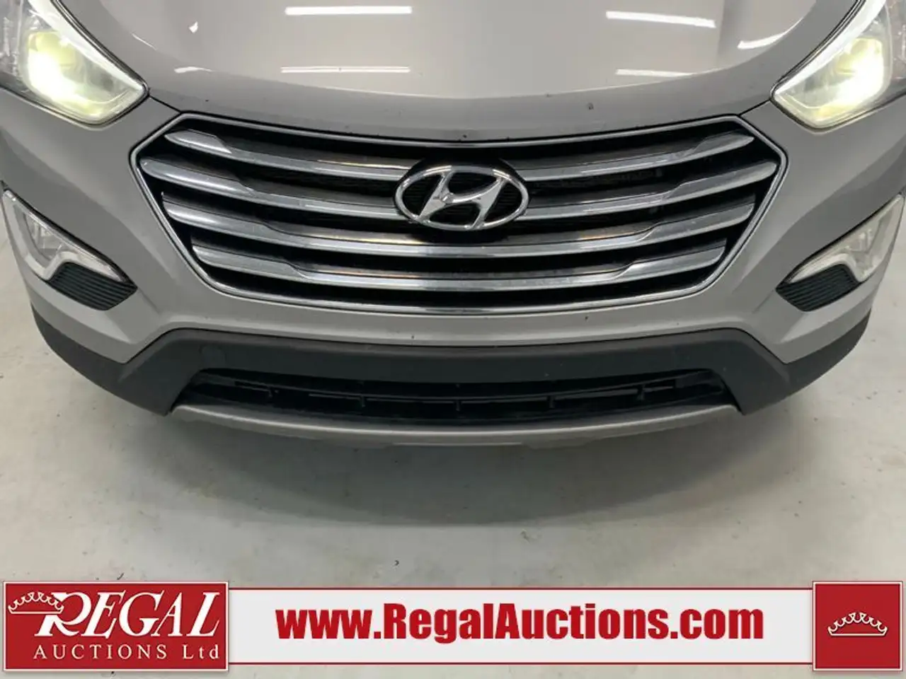 Hyundai SANTA FE photo Hyundai SANTA FE