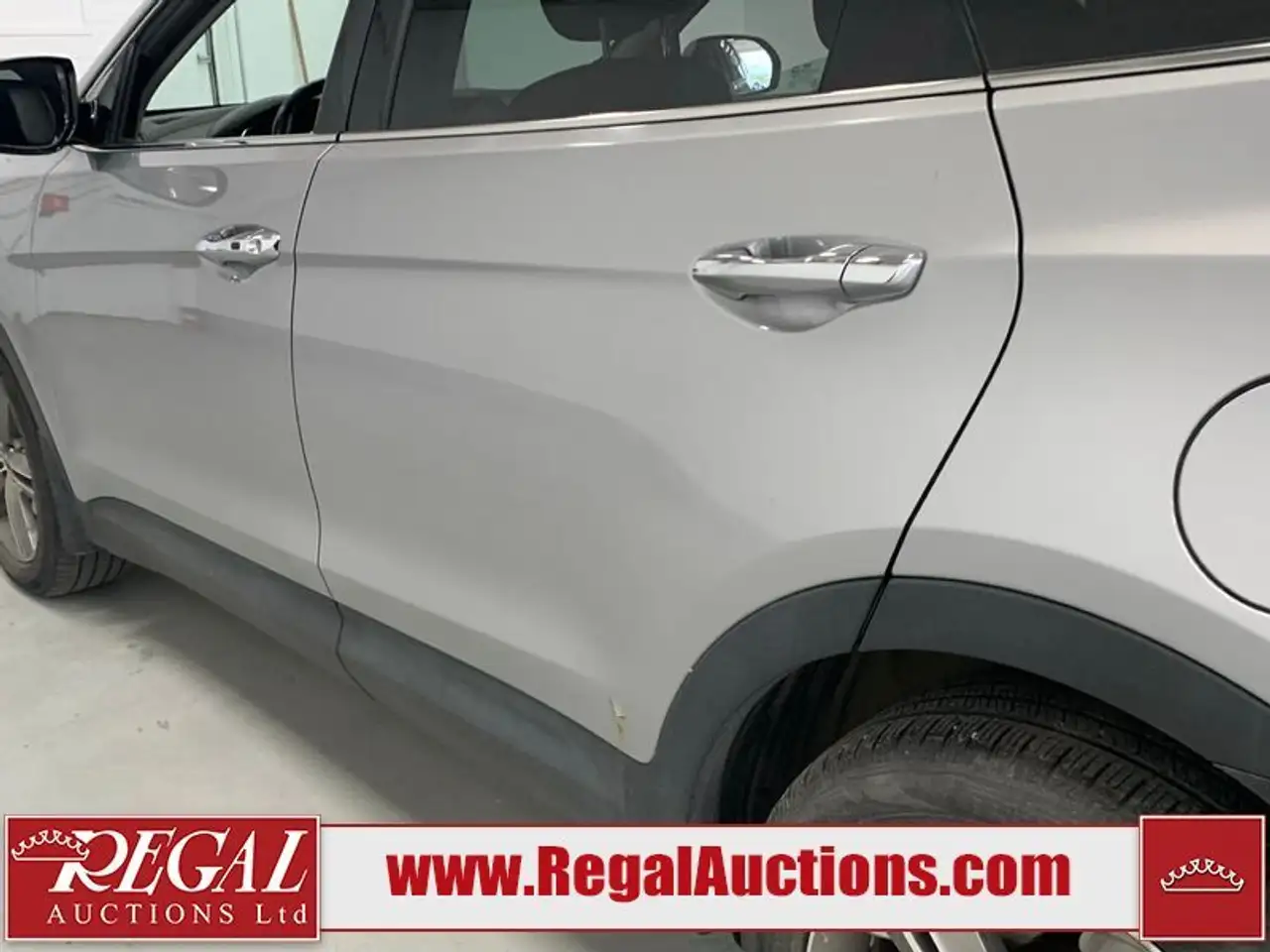 Hyundai SANTA FE photo Hyundai SANTA FE