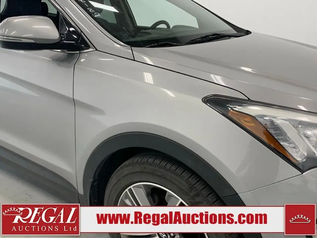 Hyundai SANTA FE photo Hyundai SANTA FE