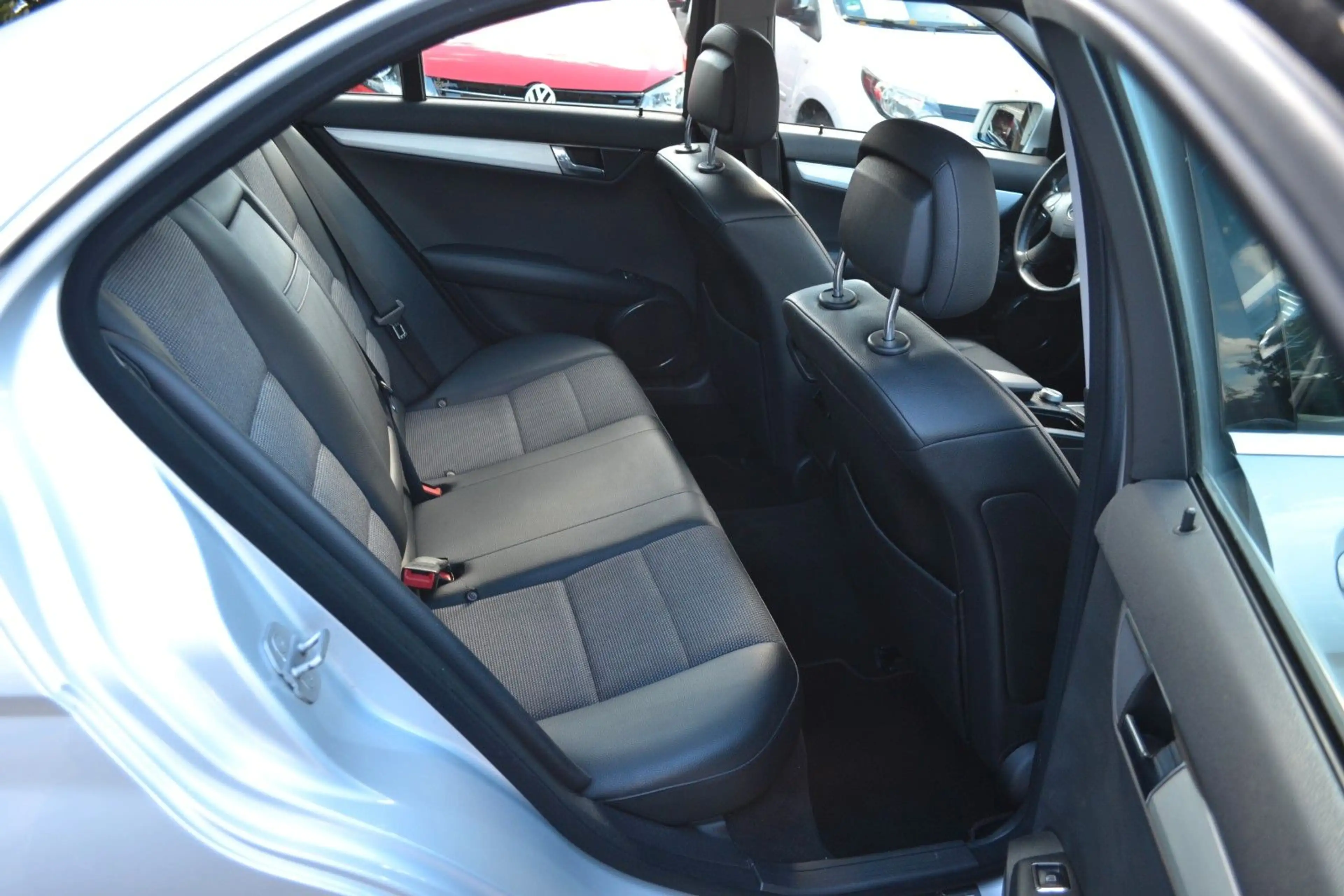 Mercedes-Benz C 230 Avantgarde Automatik — photo 13
