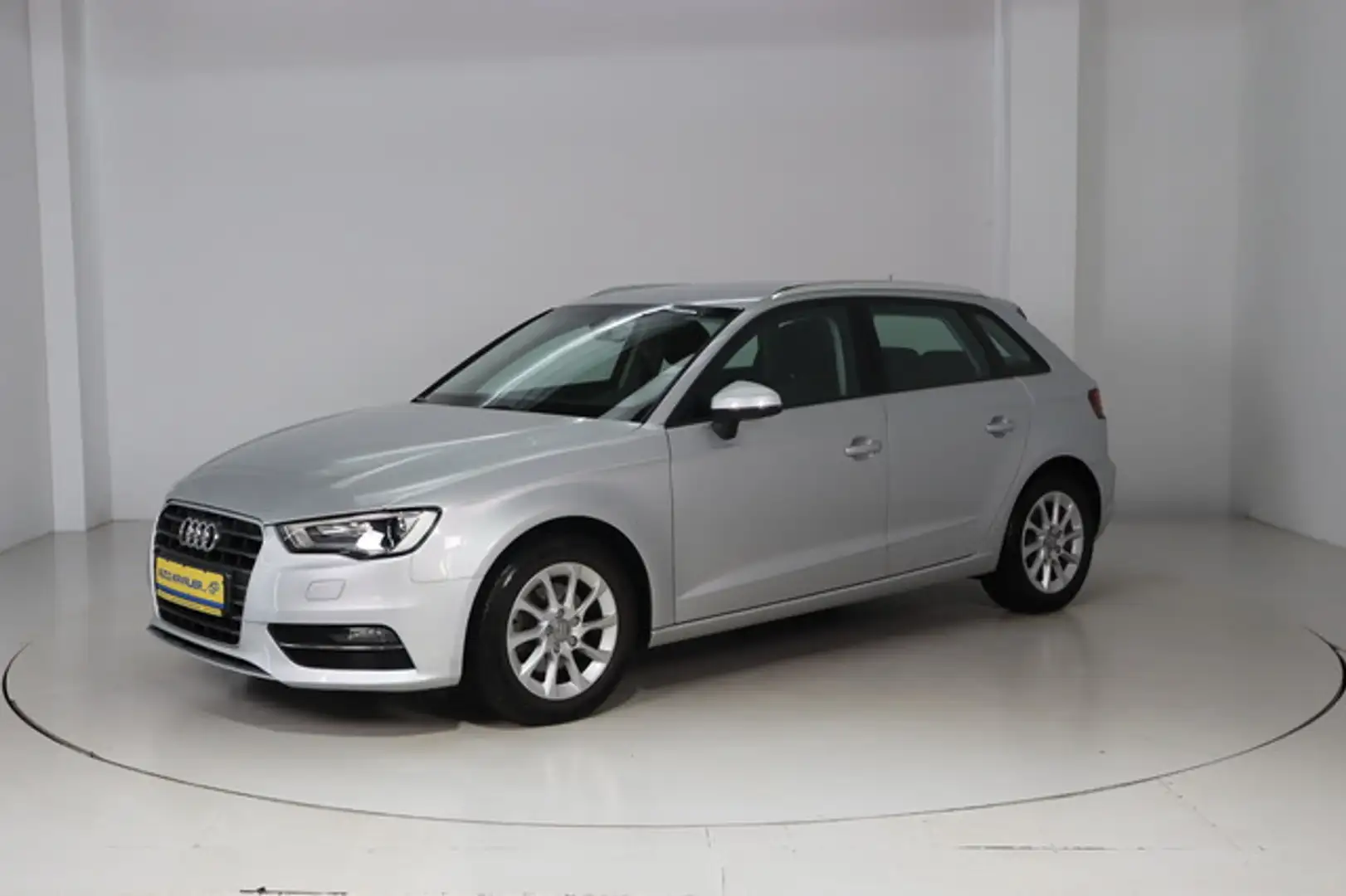 Audi A3 1.4 TFSI Ambiente Sportback * Navi * Bi-Xenon Argent - 1