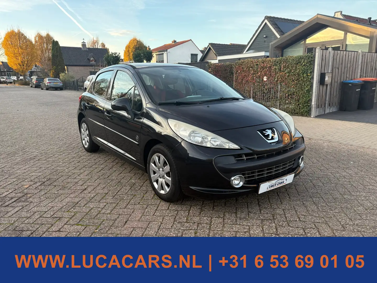 Peugeot 207 1.4 VTi Look NIEUWE APK! Zwart - 2