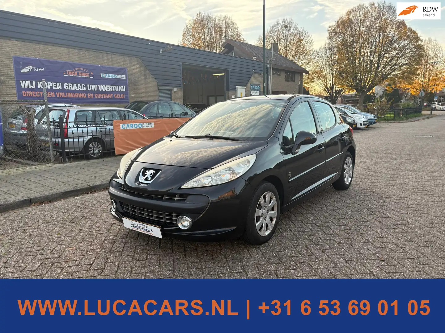 Peugeot 207 1.4 VTi Look NIEUWE APK! Zwart - 1