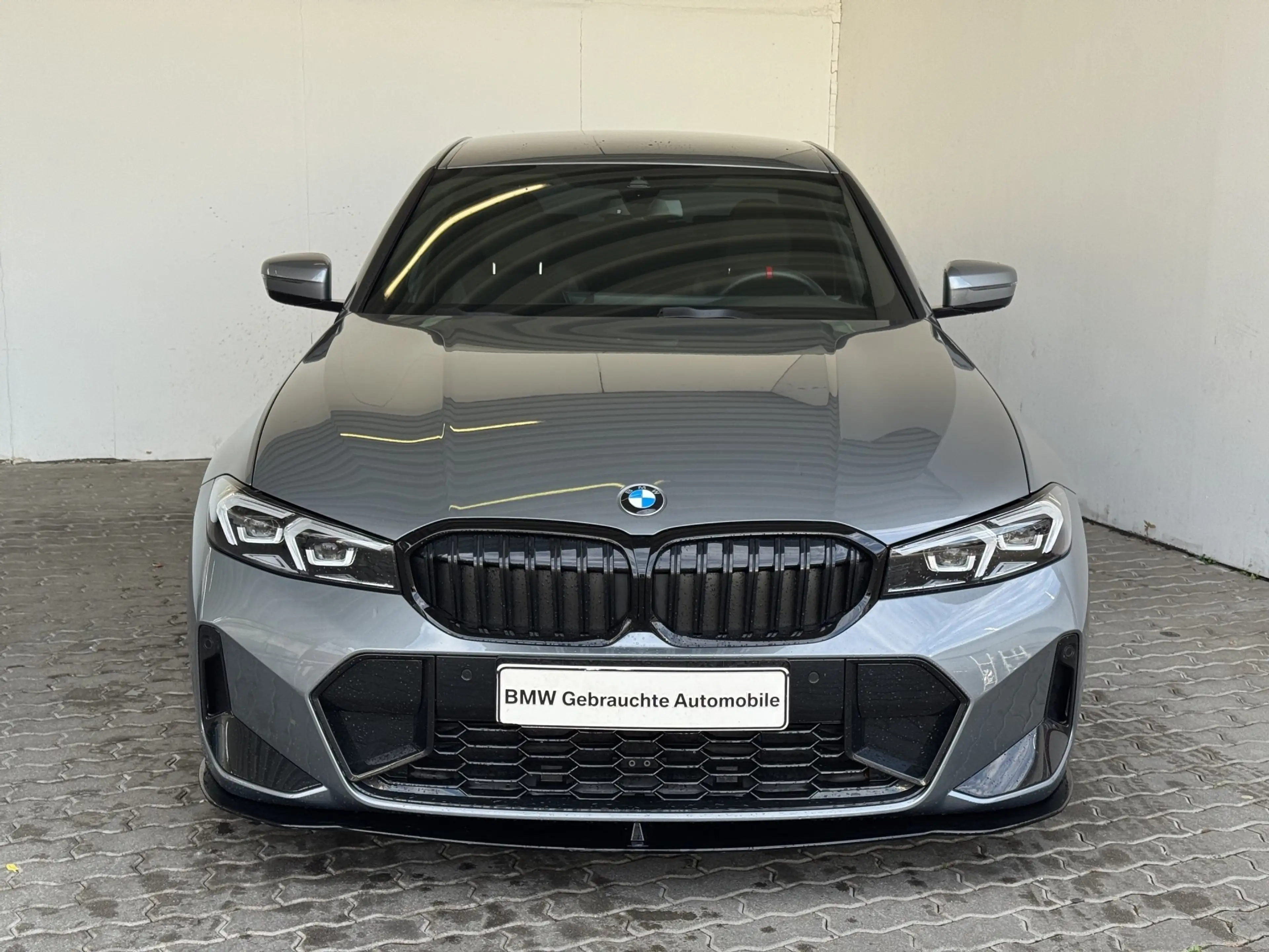 BMW 320 i Limousine M Sportpaket Navi.HiFi.RFK.Carbon — photo 3