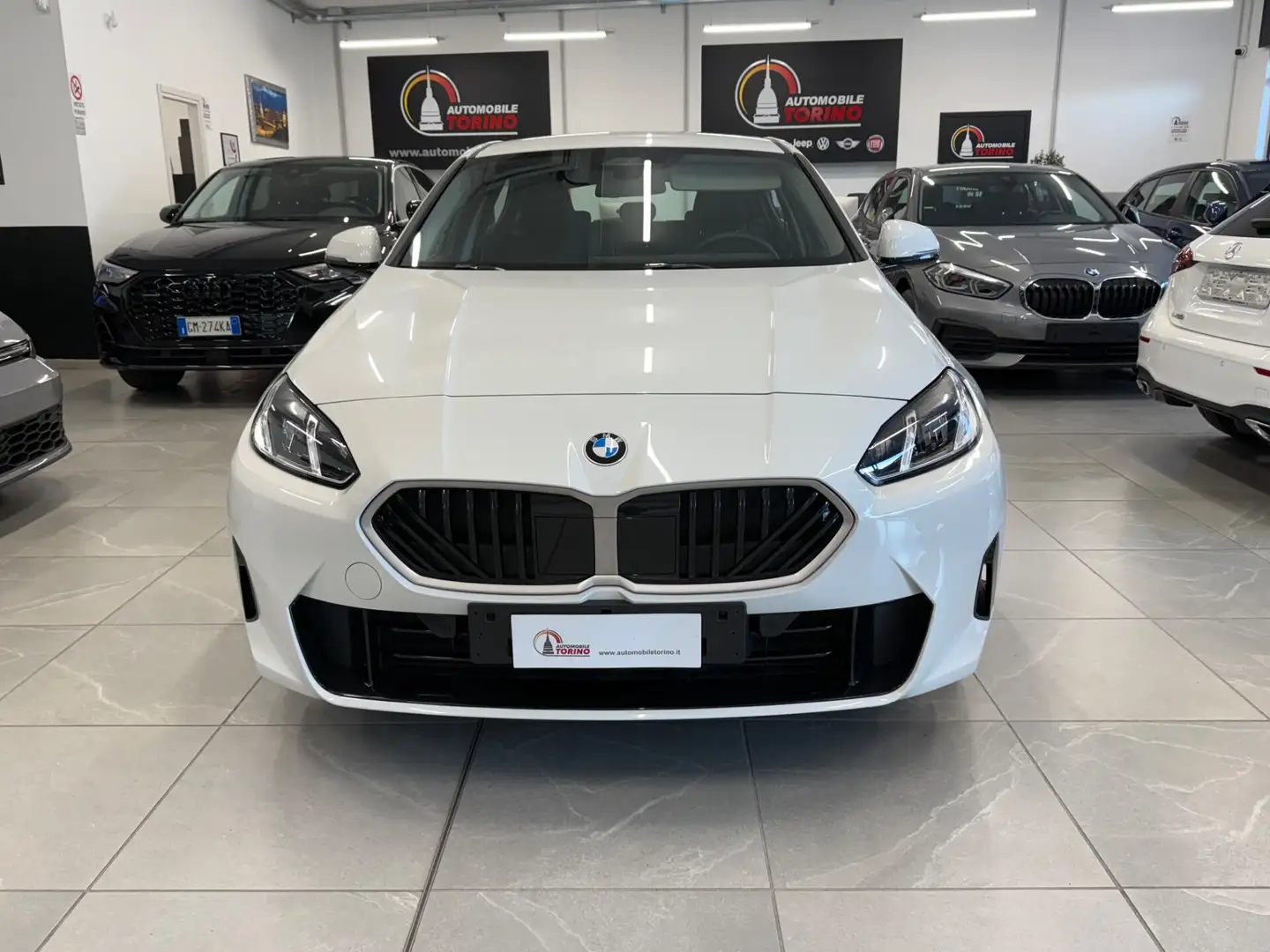 BMW 120 120 48V 5p. Blanc - 2