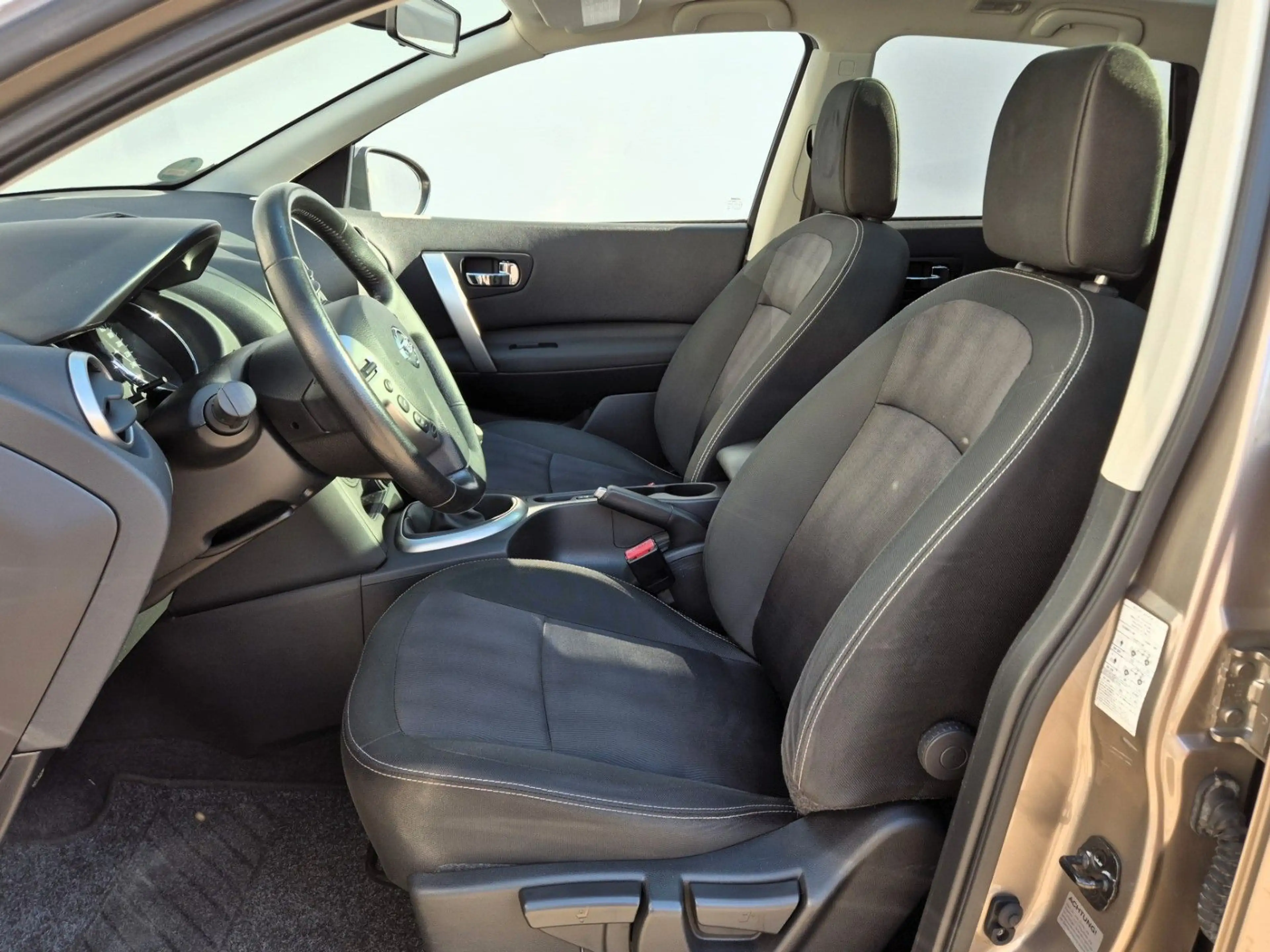 Nissan Qashqai+2 Acenta ||7Sitzer|Panorama|SHG|| — photo 11