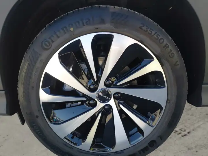 BYD Seal U 2026, foto 13