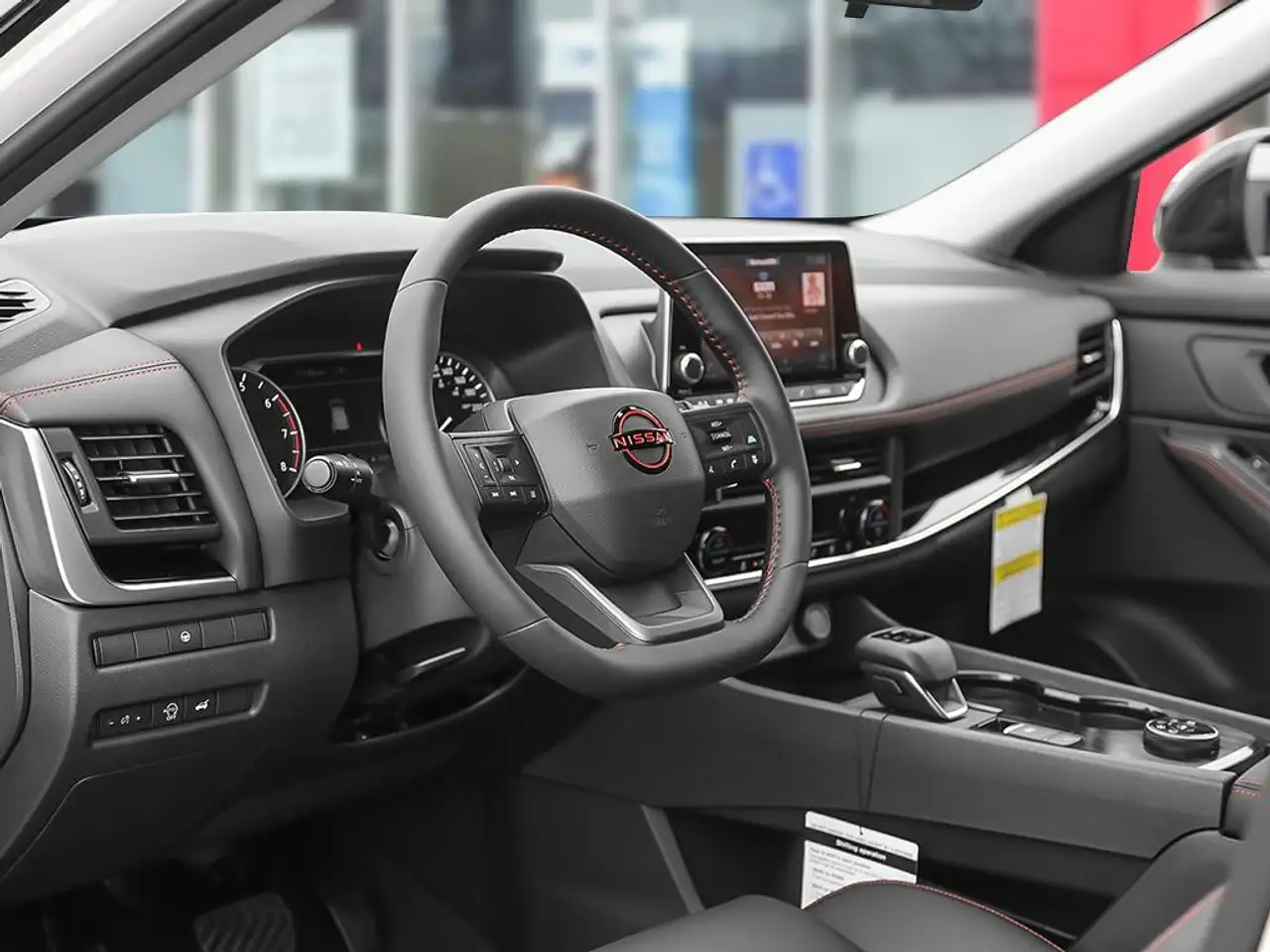 Nissan Rogue снимка Nissan Rogue