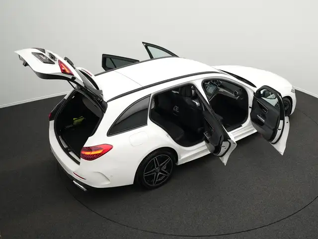 Mercedes-Benz C-Class view 15