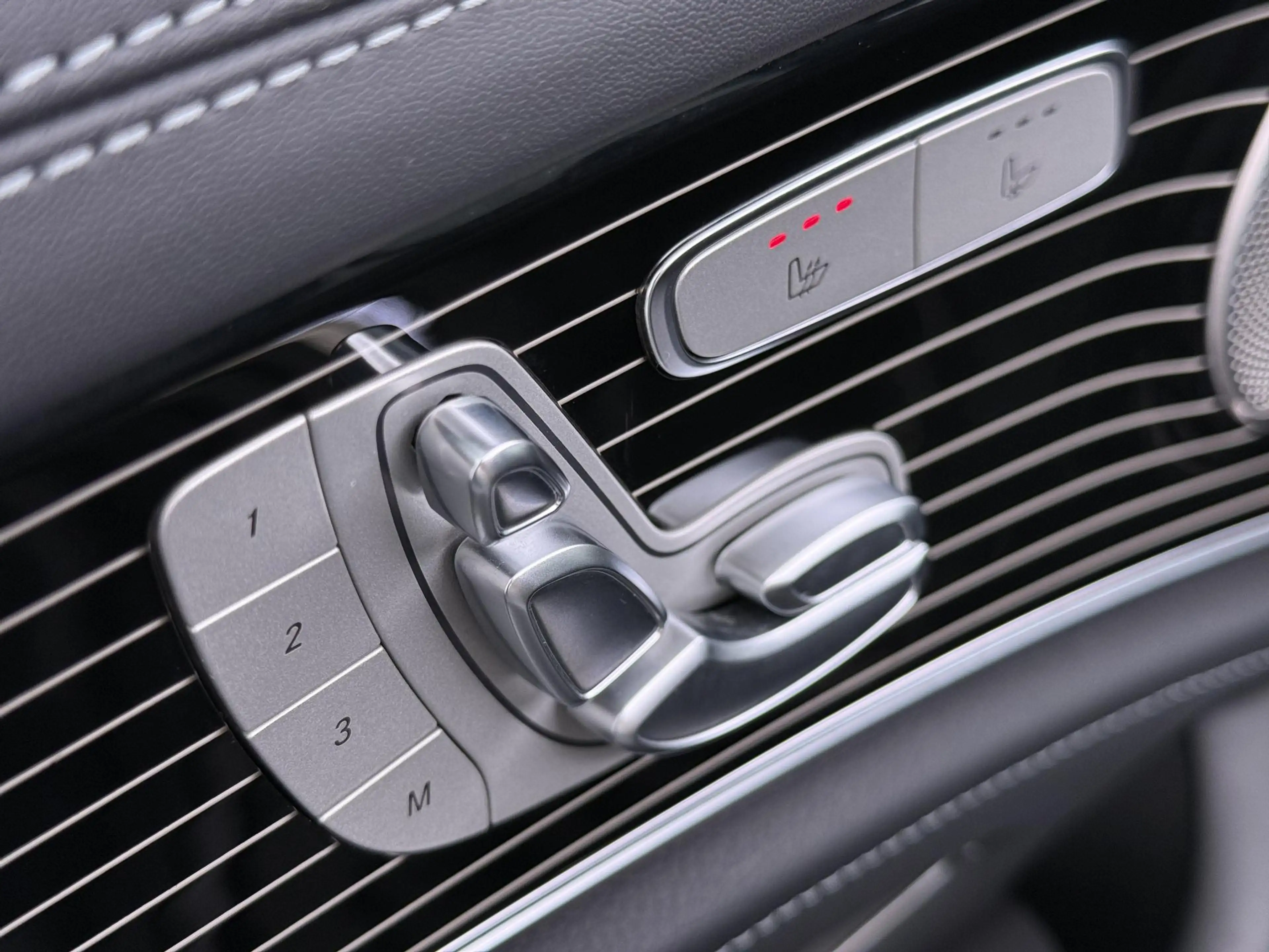 Mercedes-Benz E 63 AMG Estate S 4MATIC+ | Panorama - Schuifdak | Burmeste — photo 4