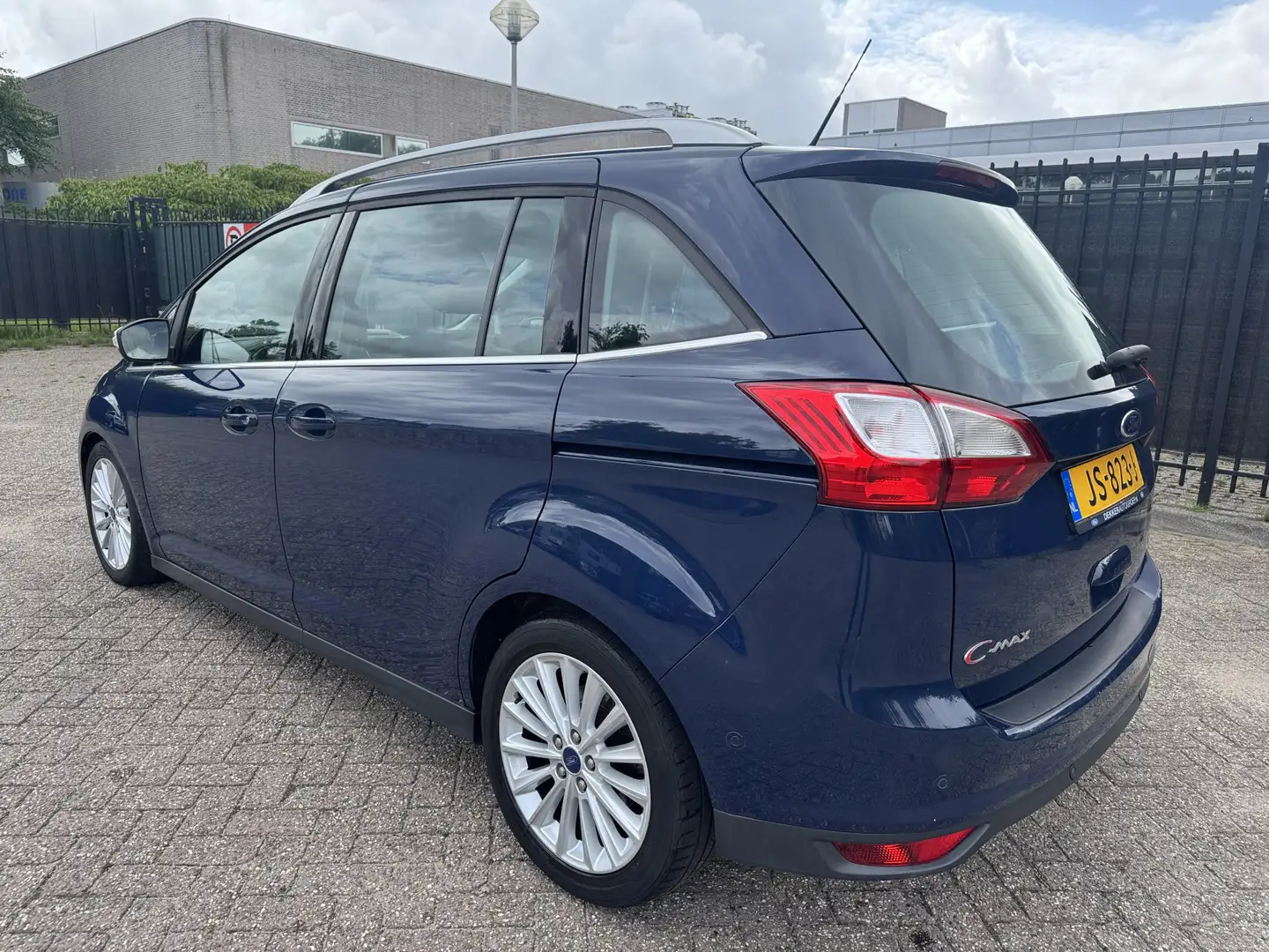 Ford Grand C-Max 1.0 Titanium 7p. Navi/Clima/Stoelverw/Cruise Blauw - 2