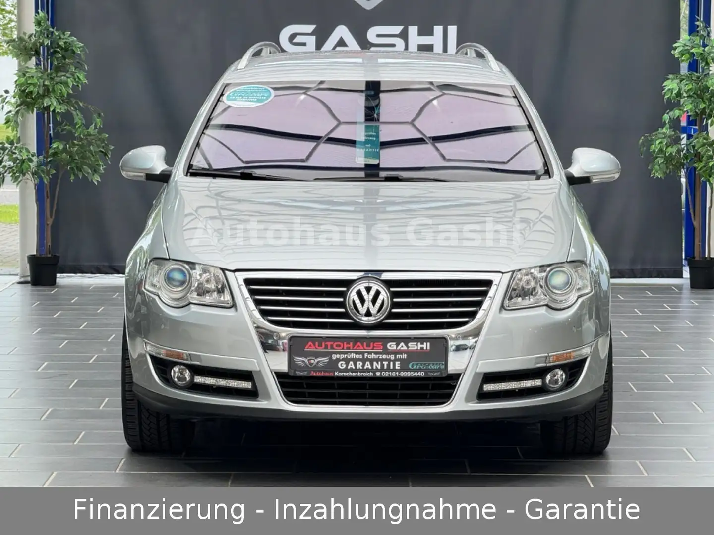 Volkswagen Passat Variant Passat Comfortline*Automatik*Navi*Kamera*AHK Silber - 2