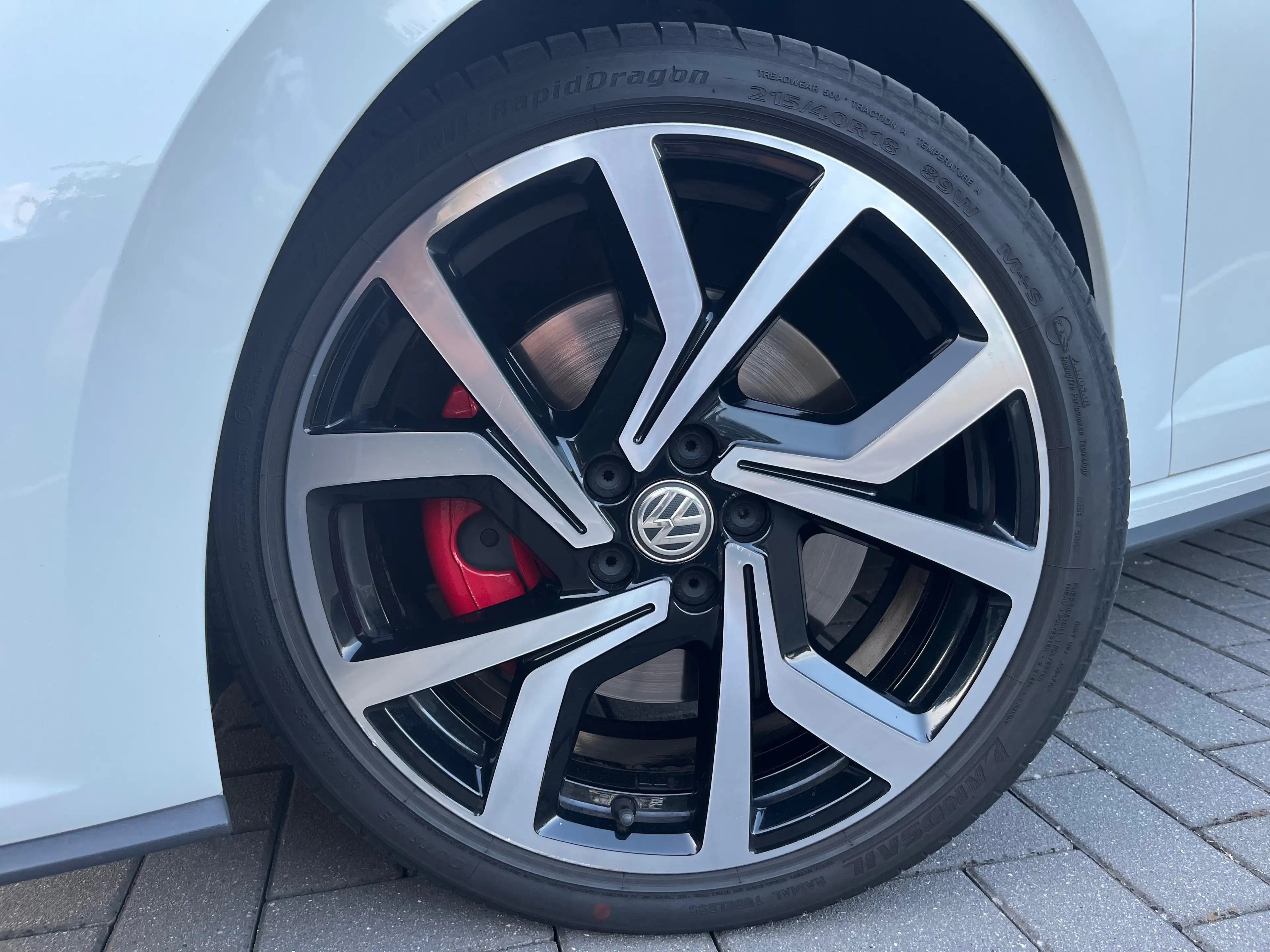 Volkswagen Polo GTI 2.0 TSI 250PK PANO VIRTUAL ACC BLIND SPOT KEYLESS — photo 6