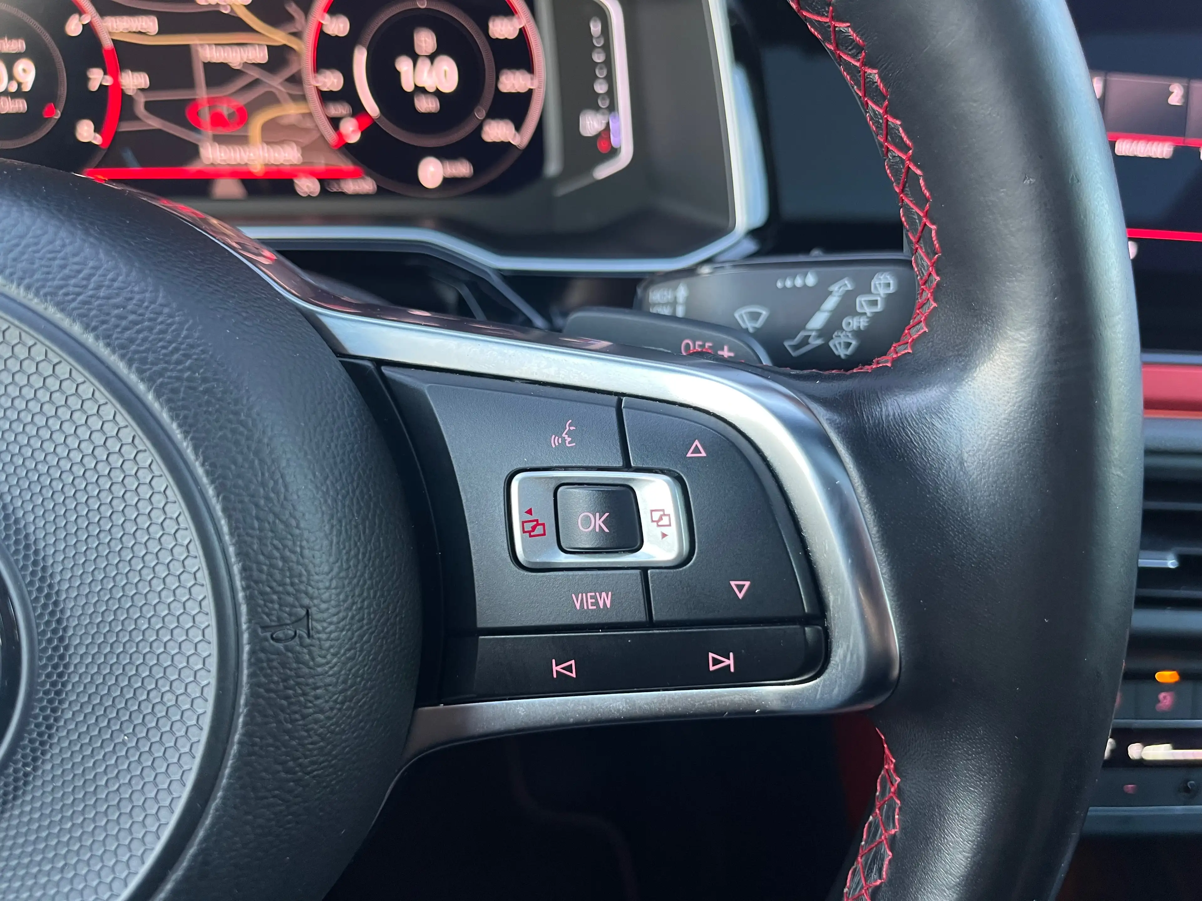 Volkswagen Polo GTI 2.0 TSI 250PK PANO VIRTUAL ACC BLIND SPOT KEYLESS — photo 14