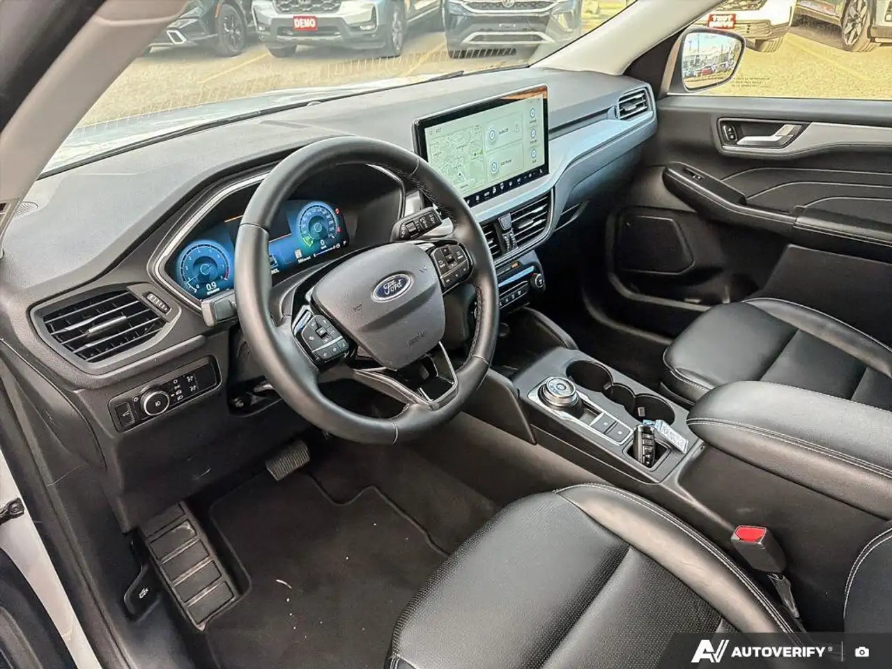 Ford Escape снимка Ford Escape