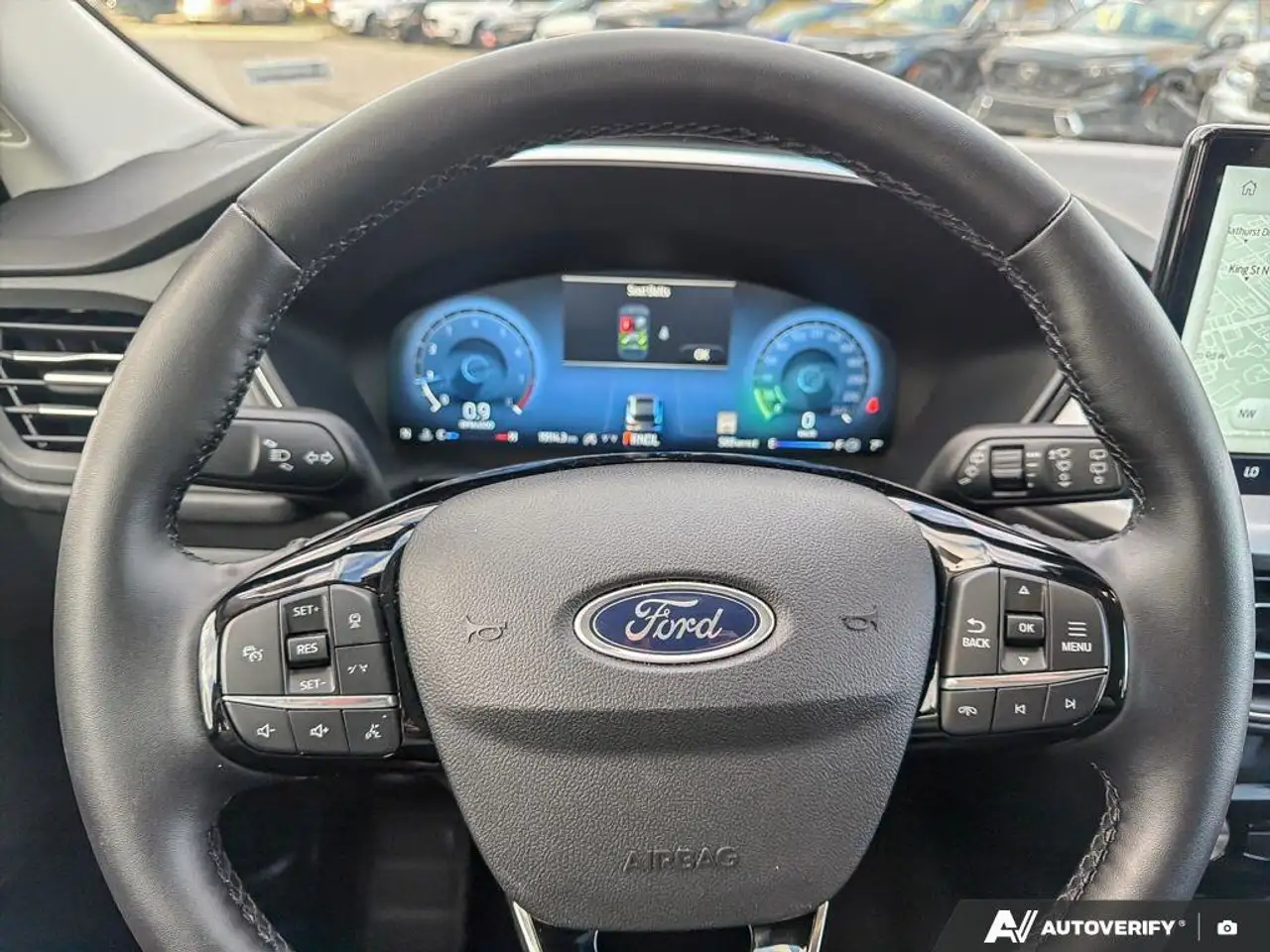 Ford Escape снимка Ford Escape