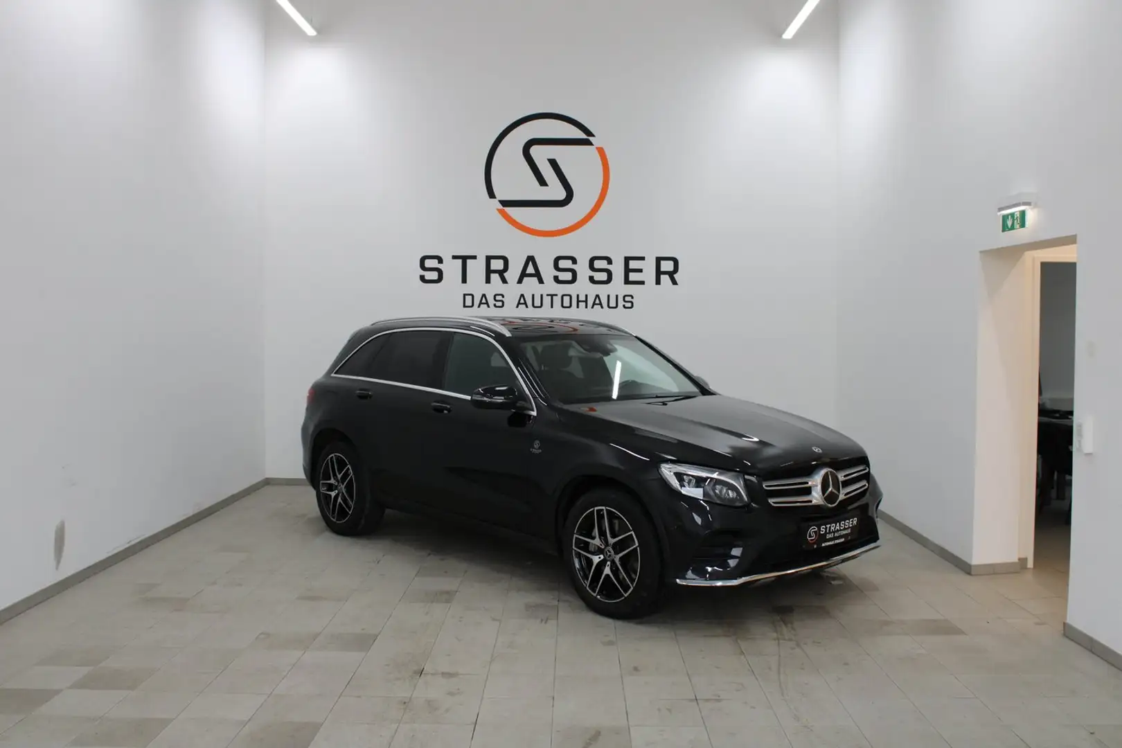 Mercedes-Benz GLC 220 -Klasse GLC 220 d 4Matic Noir - 1