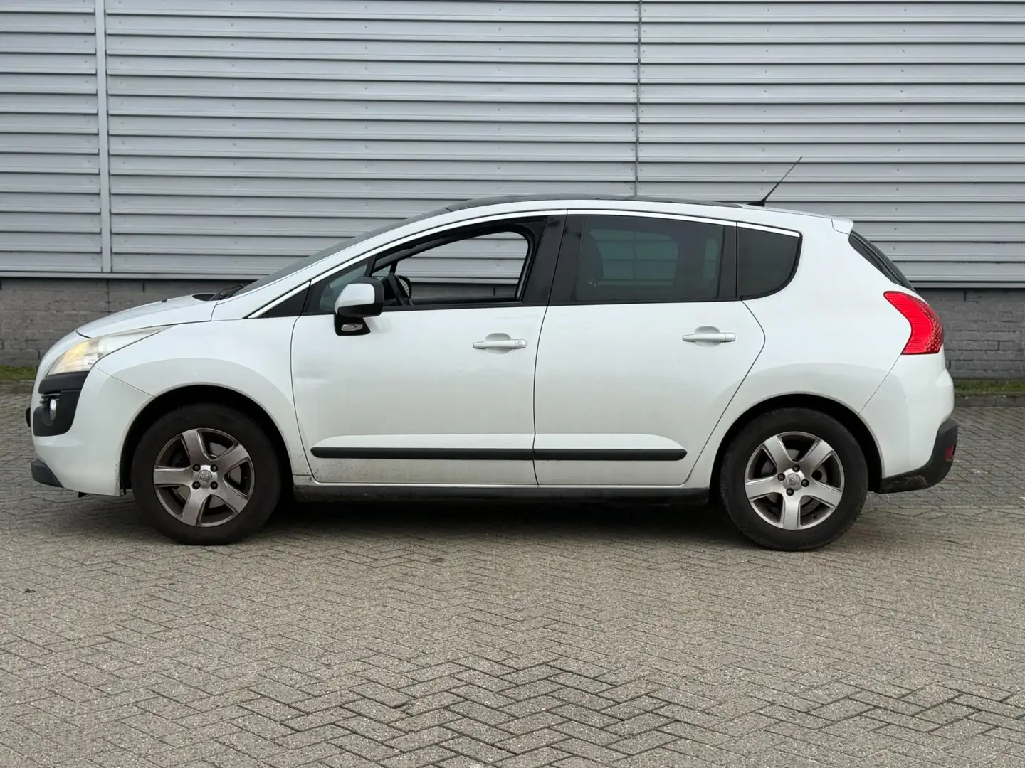 Peugeot 3008 1.6 THP ST (INRUILKOOPJE) Blanc - 2