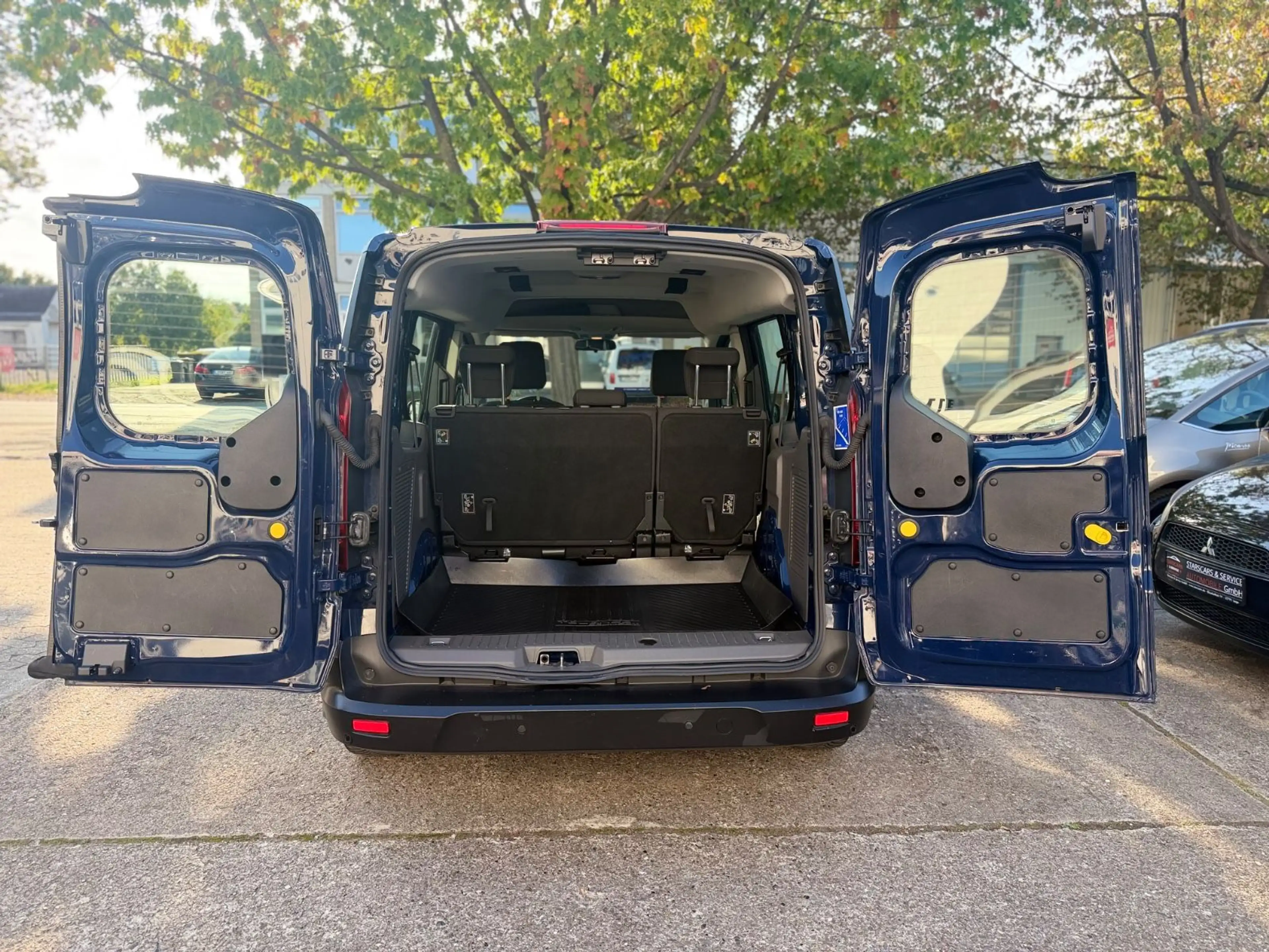 Ford Transit Connect Transit-Connect*TREND*KLIMA*PDC*2.HAND*19%MwSt.* — photo 10