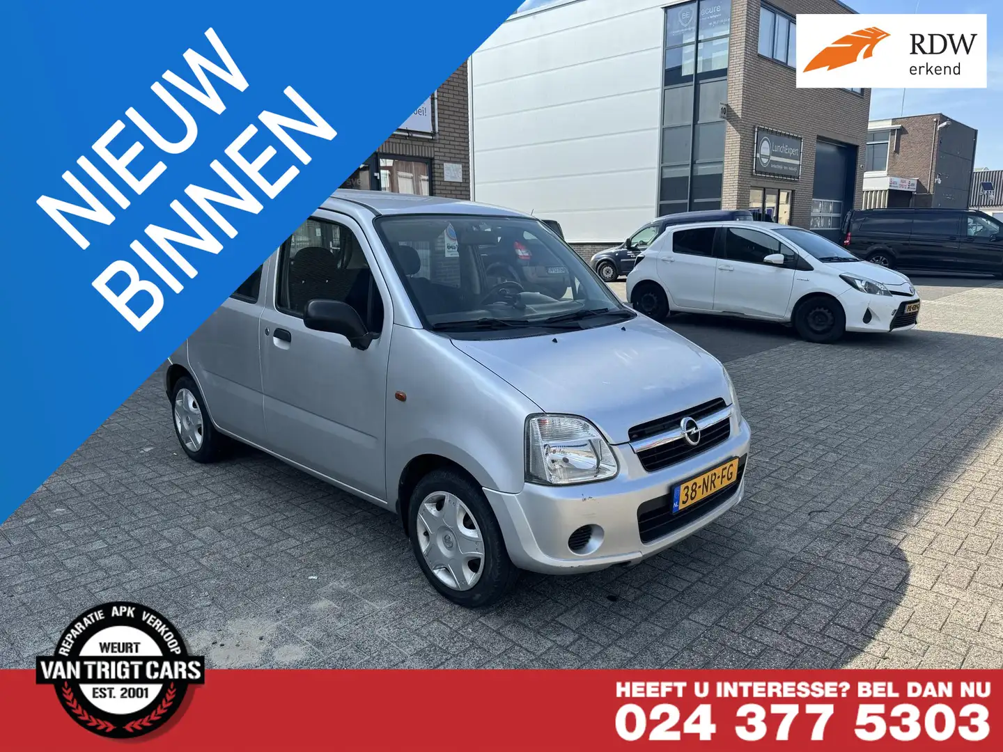 Opel Agila 1.2-16V Essentia Grijs - 1