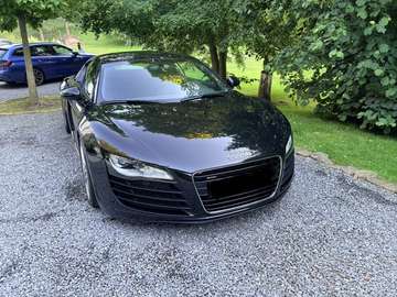 4.2i V8 Quattro FSI