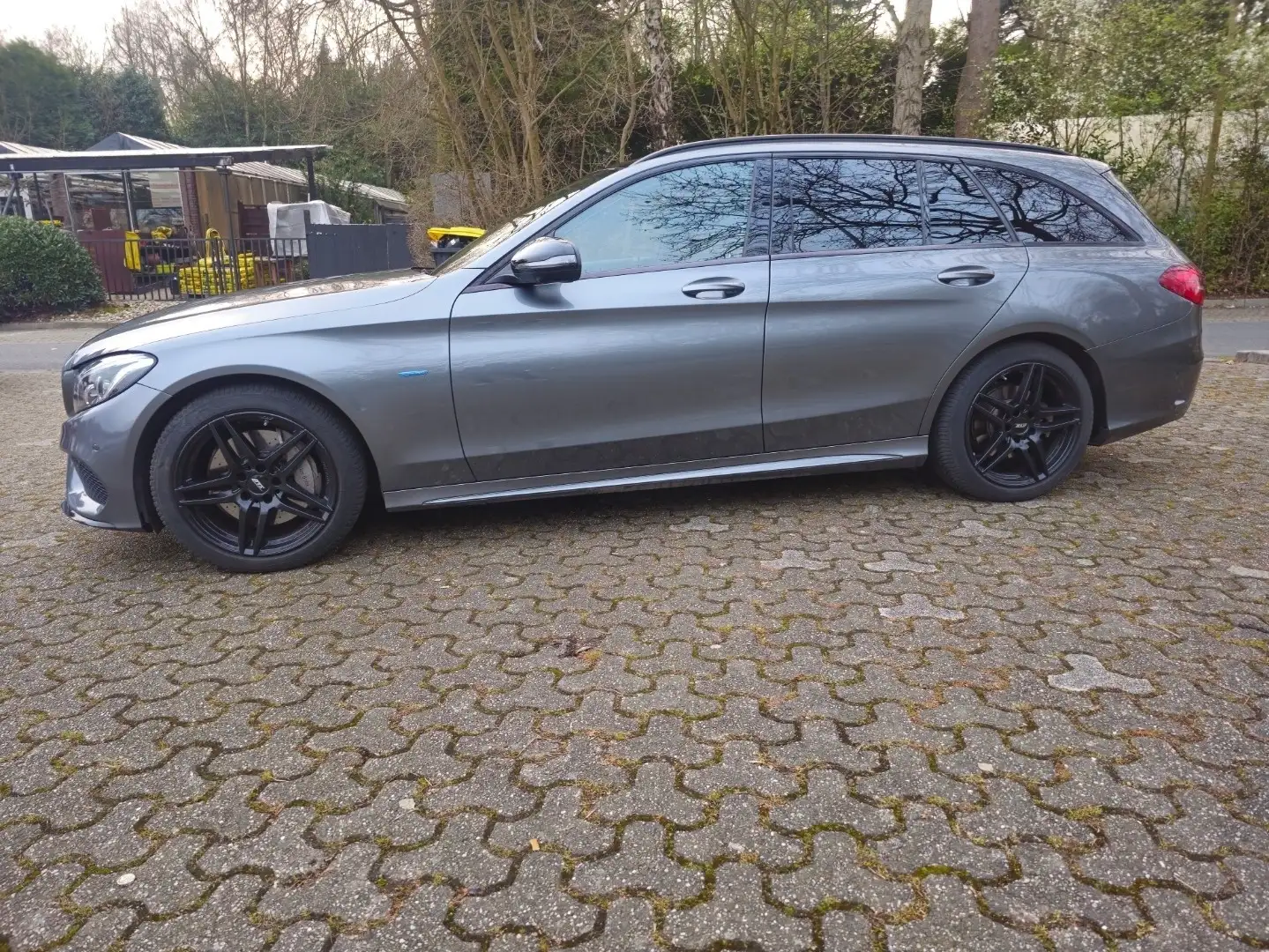 Mercedes-Benz C 350 | AMG Linie | Garantie |Burmester I Pano Grigio - 2