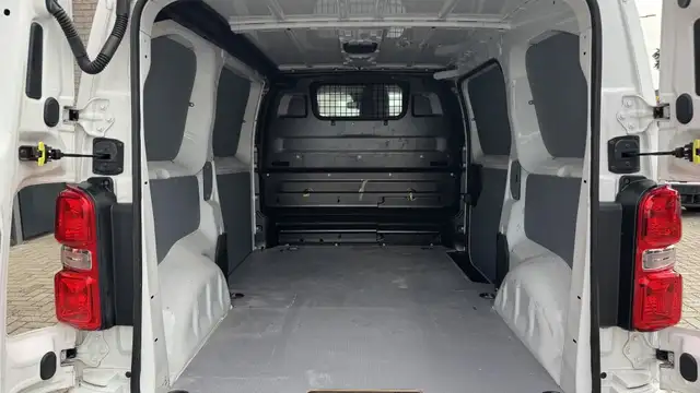 Citroen Jumpy view 14