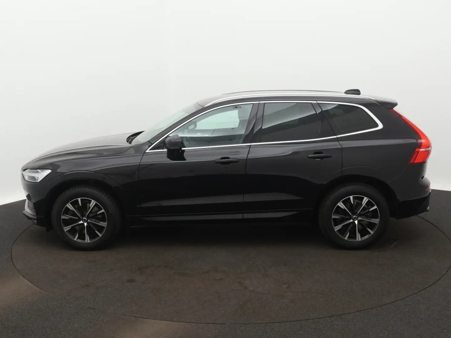 Volvo XC60 2.0 B5 AWD Momentum Pro Noir - 2