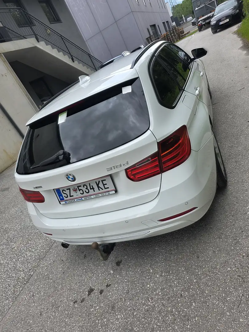 BMW 318 318d xDrive Ö-Paket Touring Weiß - 2