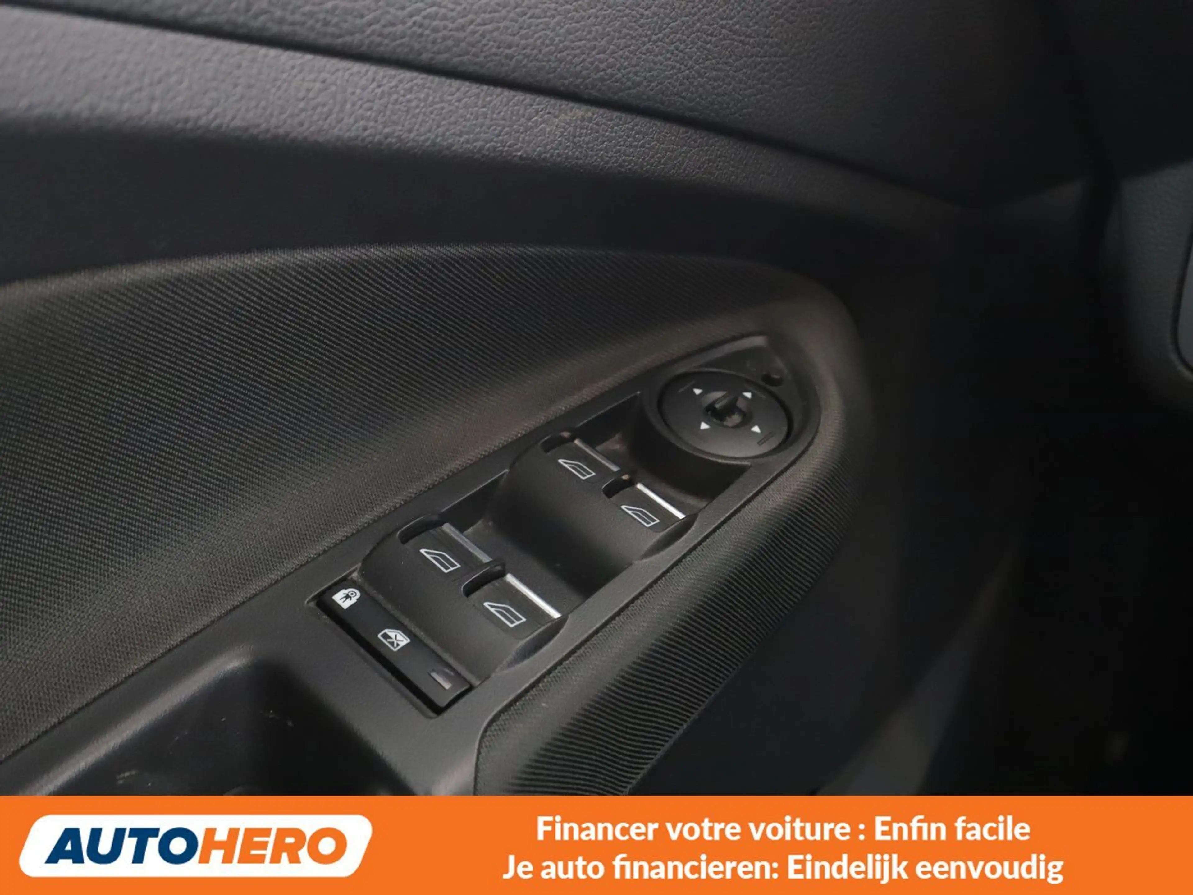 Ford Grand C-Max 1.0 EcoBoost Cool&Connect — photo 15