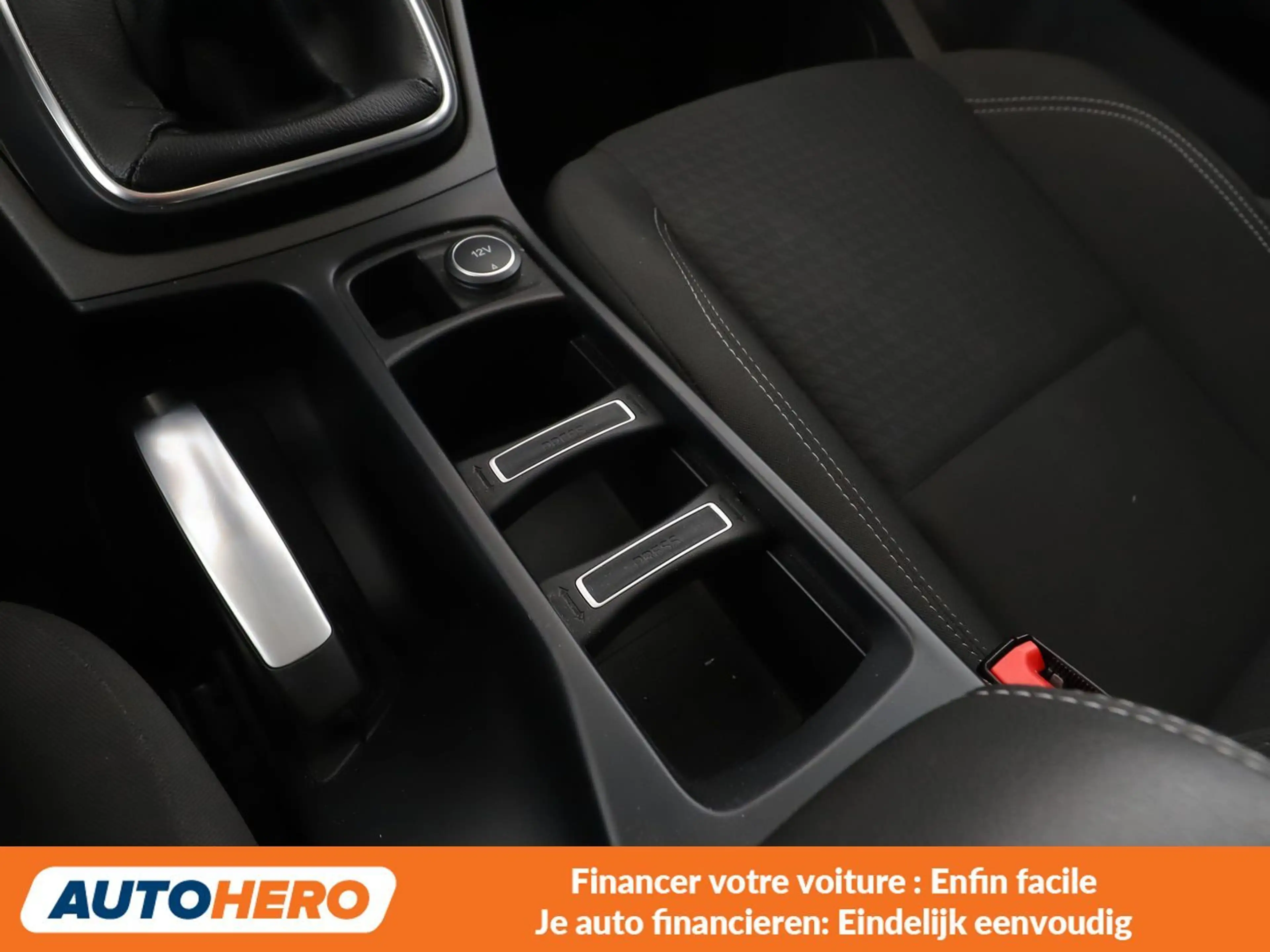 Ford Grand C-Max 1.0 EcoBoost Cool&Connect — photo 13
