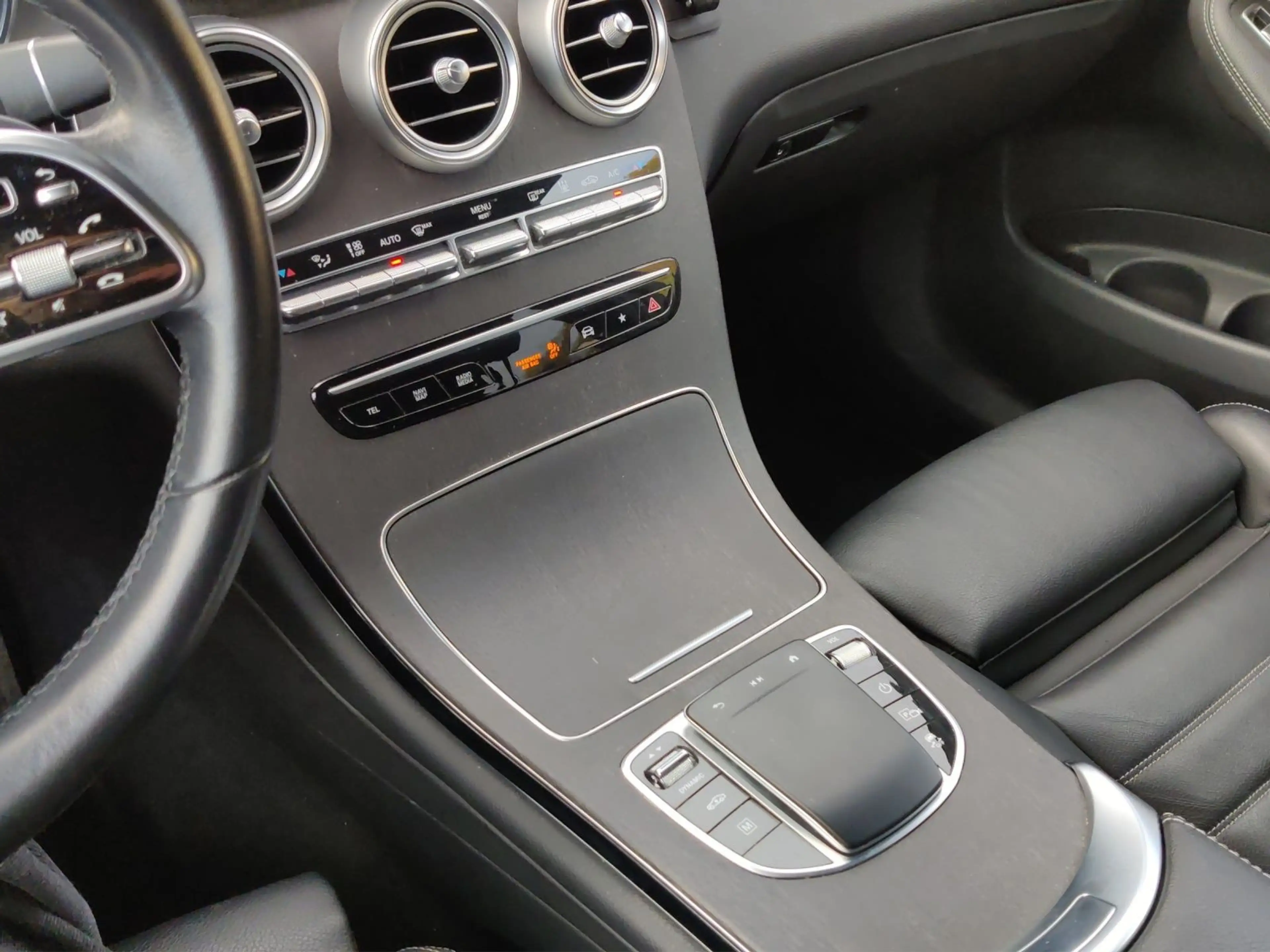 Mercedes-Benz GLC 300 GLC nza GLC 300 de 4Matic AMG Line AHK K — photo 13