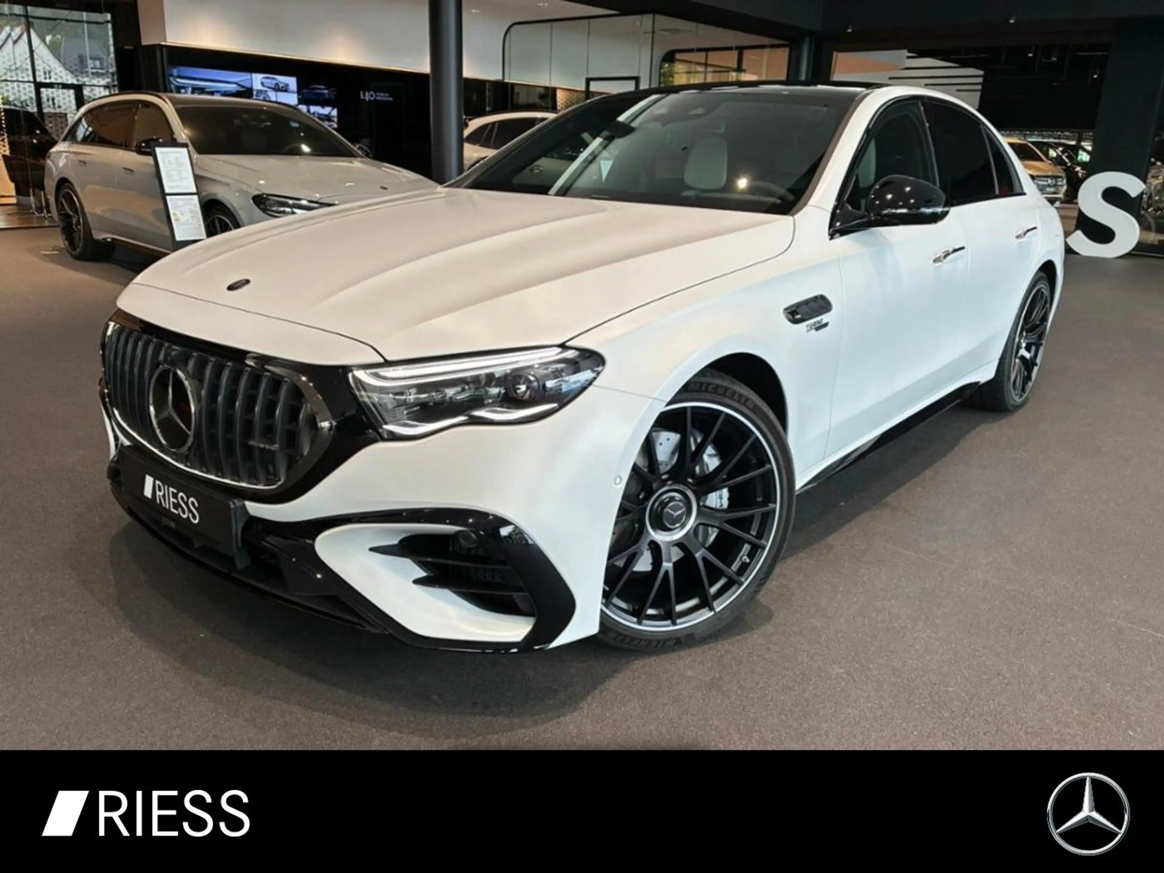 Mercedes-Benz E 53 AMG AMG E 53 HYBRID 4MATIC+ Limousine 360 4xSHZ ACC