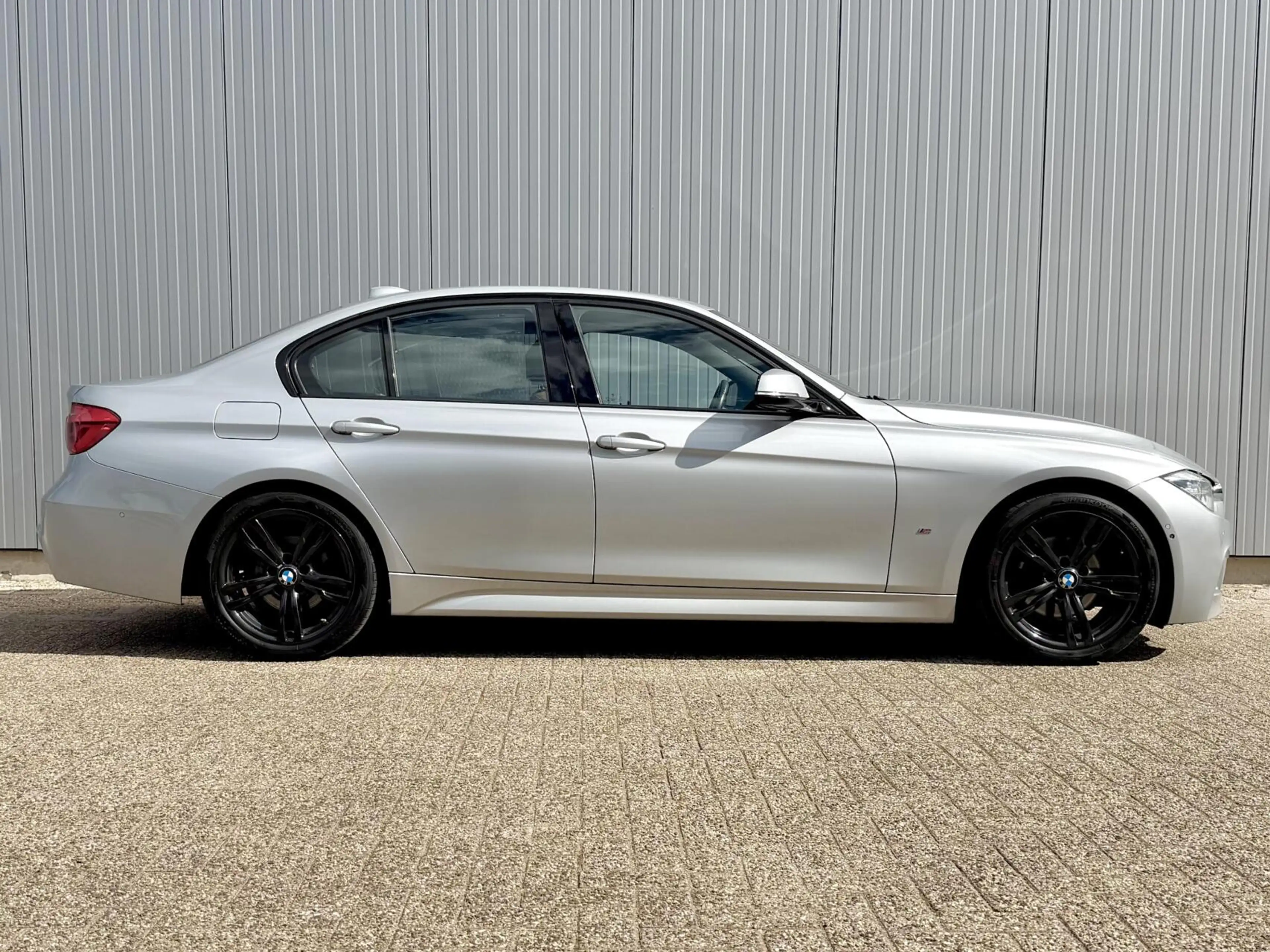 BMW 330 3-serie 330e M Sport | HUD | Carplay | Leder | LED — photo 6