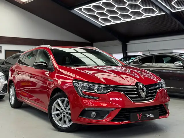 Renault Megane Estate 1.2 TCe Limited CarPlay Camera